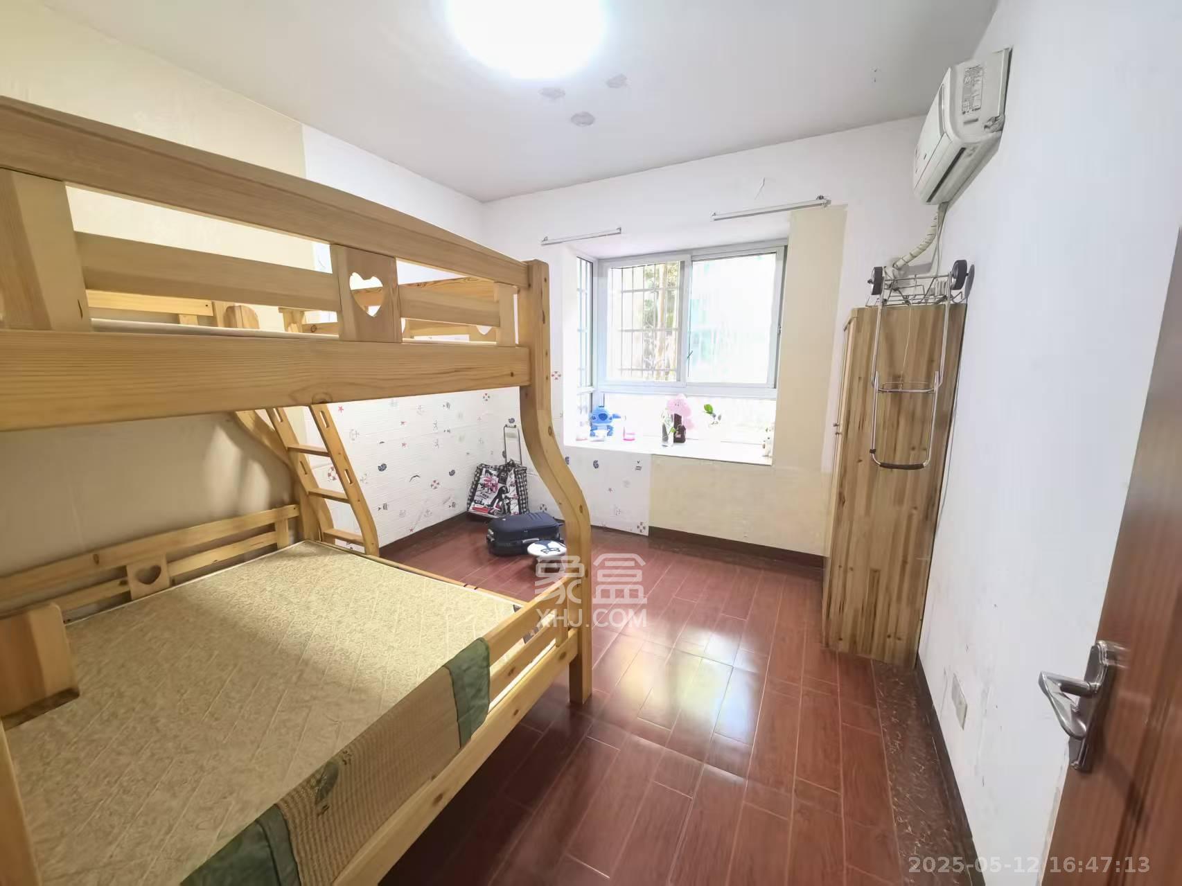 世景华庭 2室1厅1卫 1600.0元/月 世景华庭 2室1厅1卫 1600.0元/月室内图