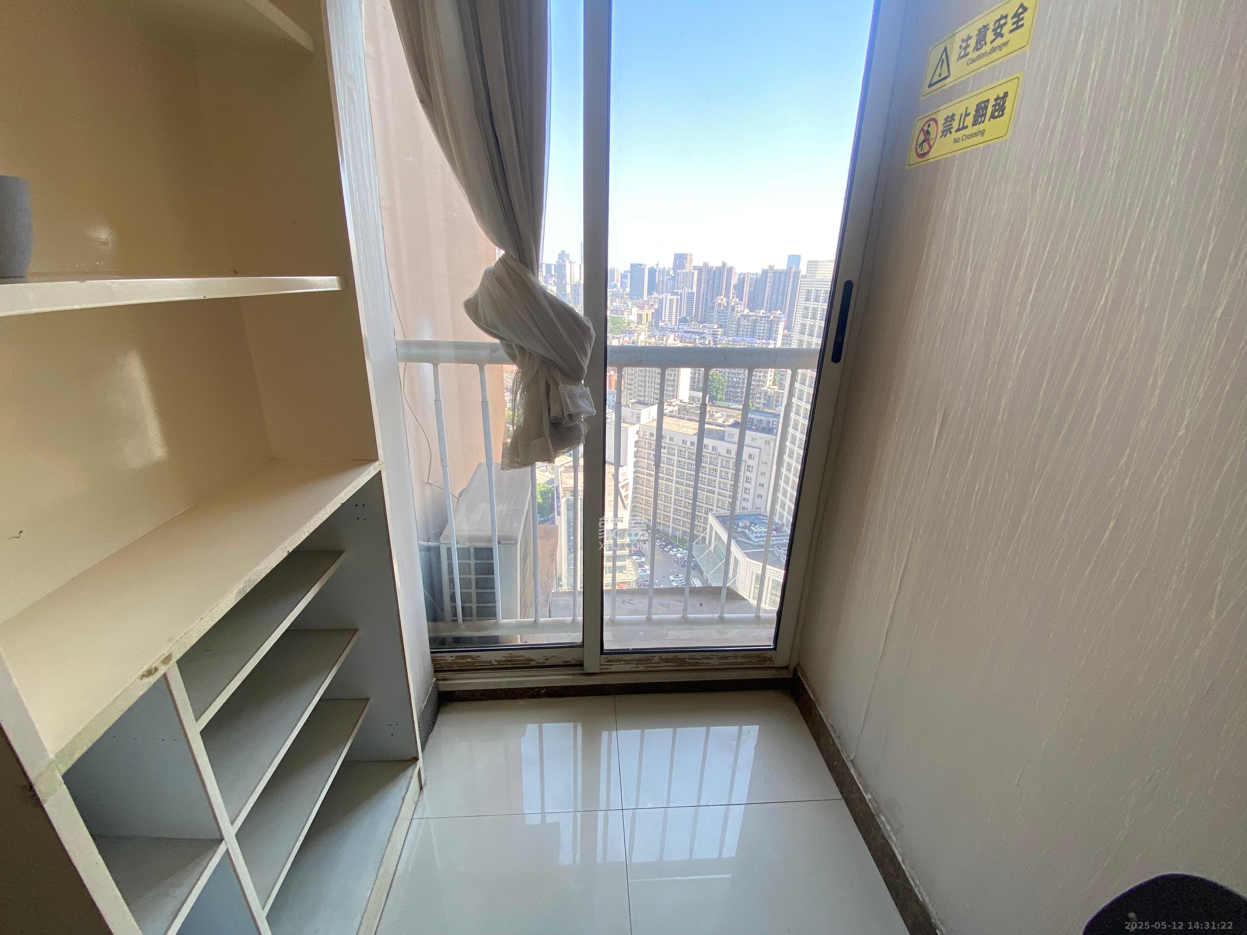 白沙晶城  1室1厅1卫   1700.00元/月室内图