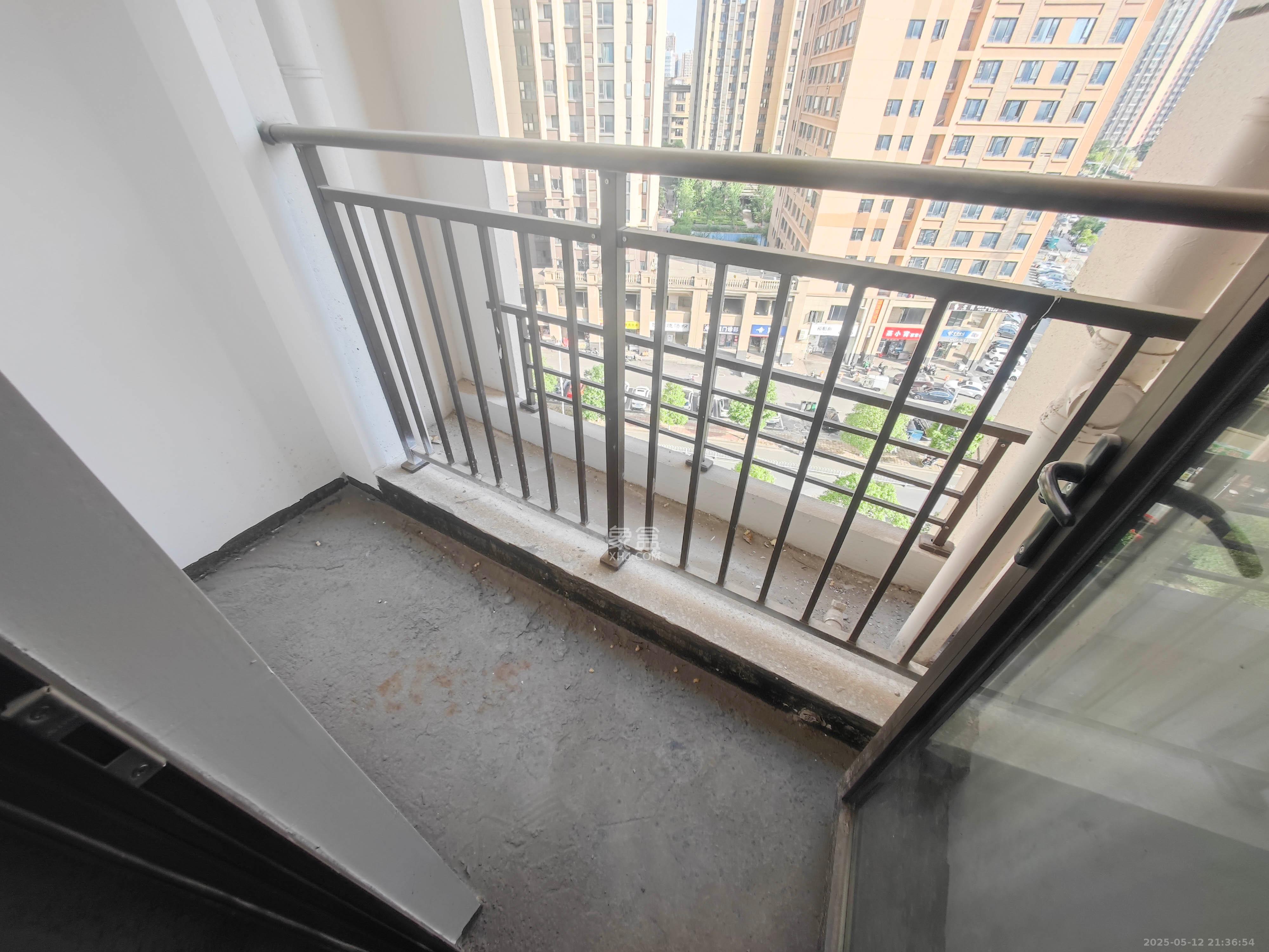 润和翰文府  3室2厅1卫    93.8万阳台