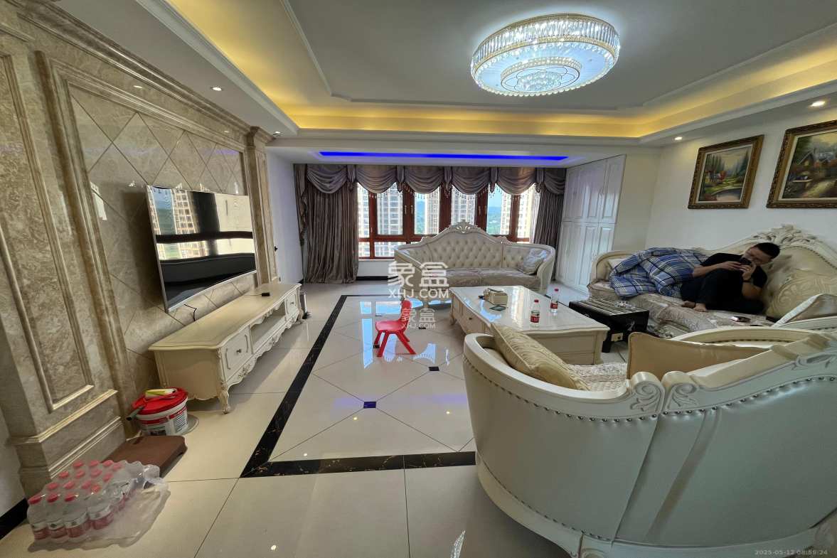 佳兆业君汇上品 4室2厅2卫 3800.0元/月 佳兆业君汇上品 4室2厅2卫 3800.0元/月室内图