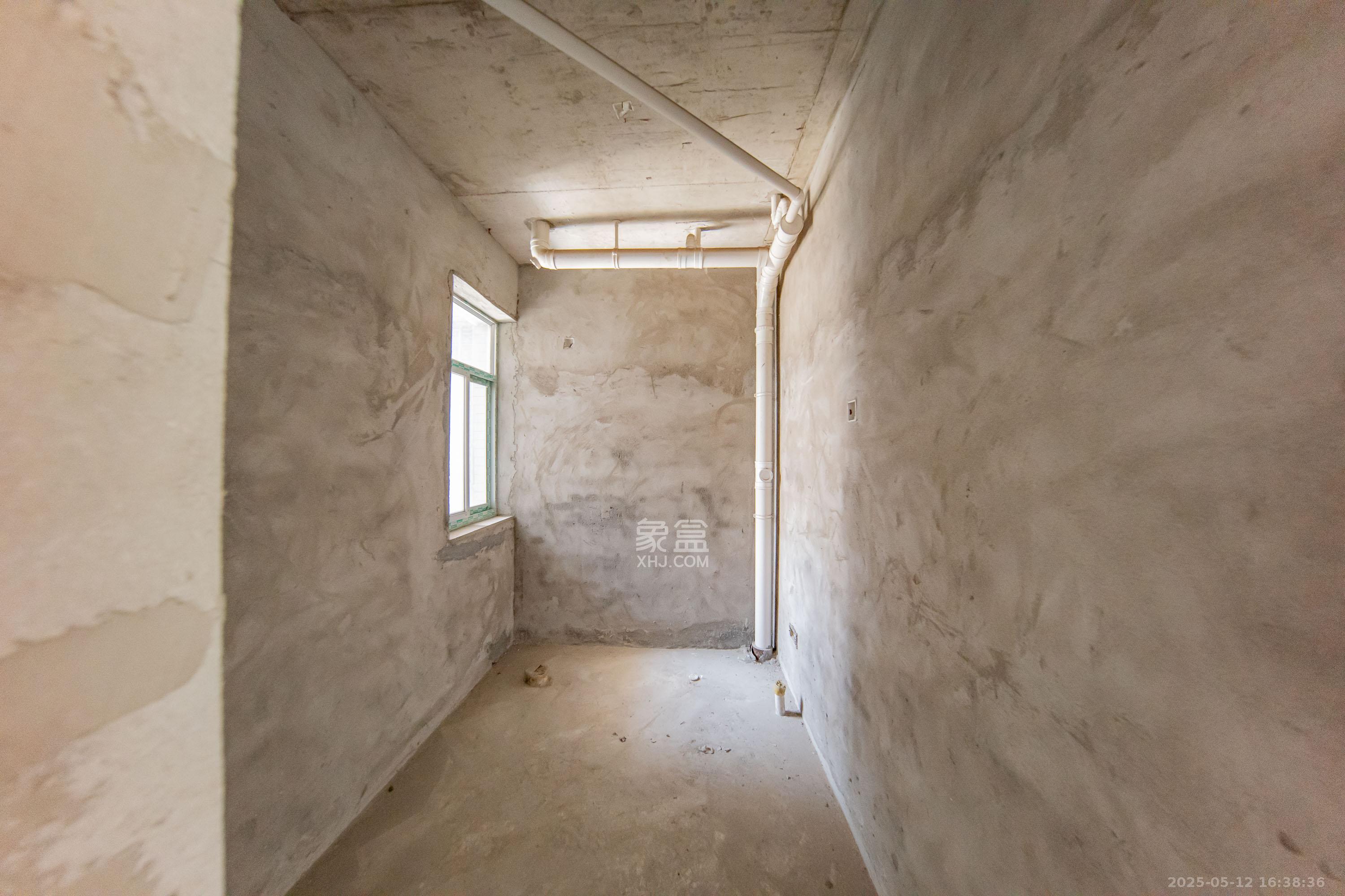 锑都家园 3室2厅2卫 48.6万 锑都家园 3室2厅2卫 48.6万卫生间