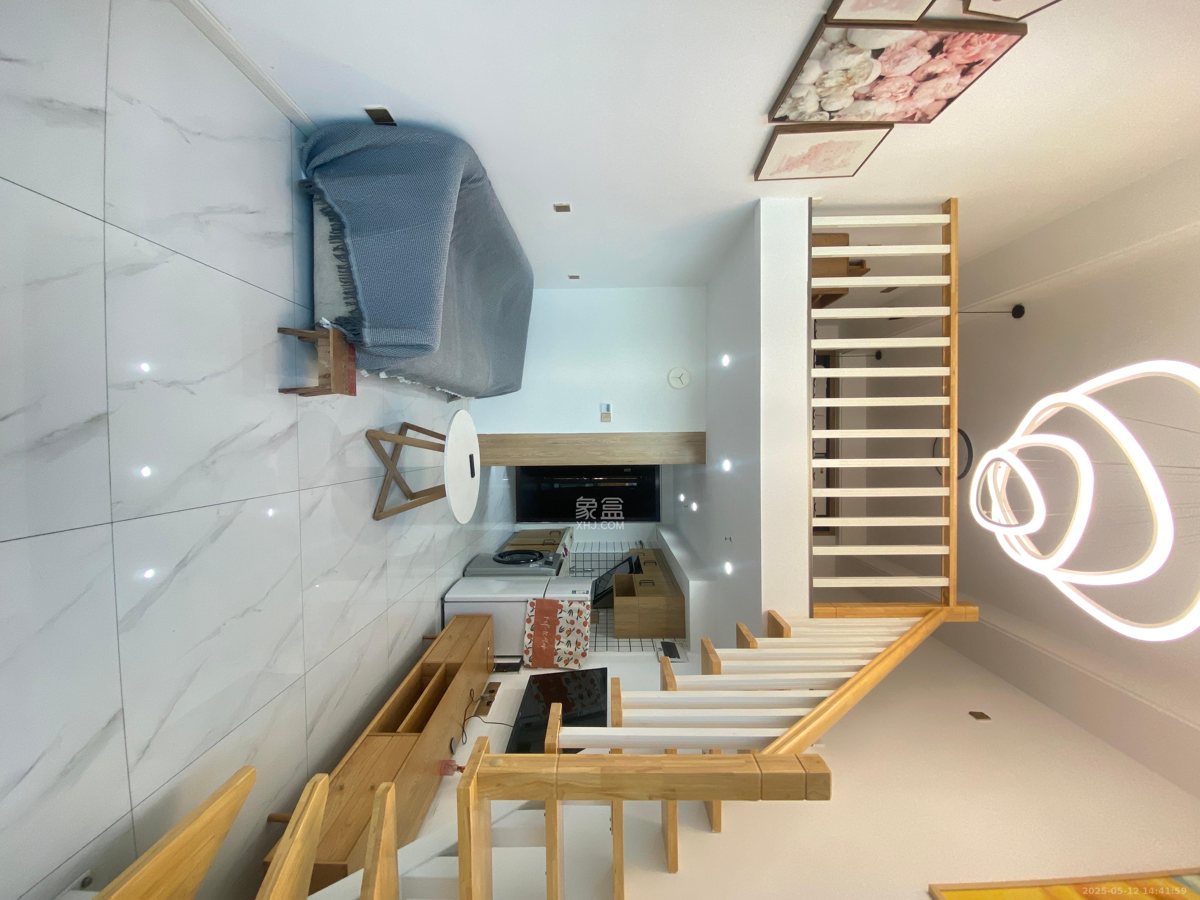 东盈商业广场(华泉城市广场)  1室1厅1卫    2400.0元/月 东盈商业广场(华泉城市广场)  1室1厅1卫    2400.0元/月室内图