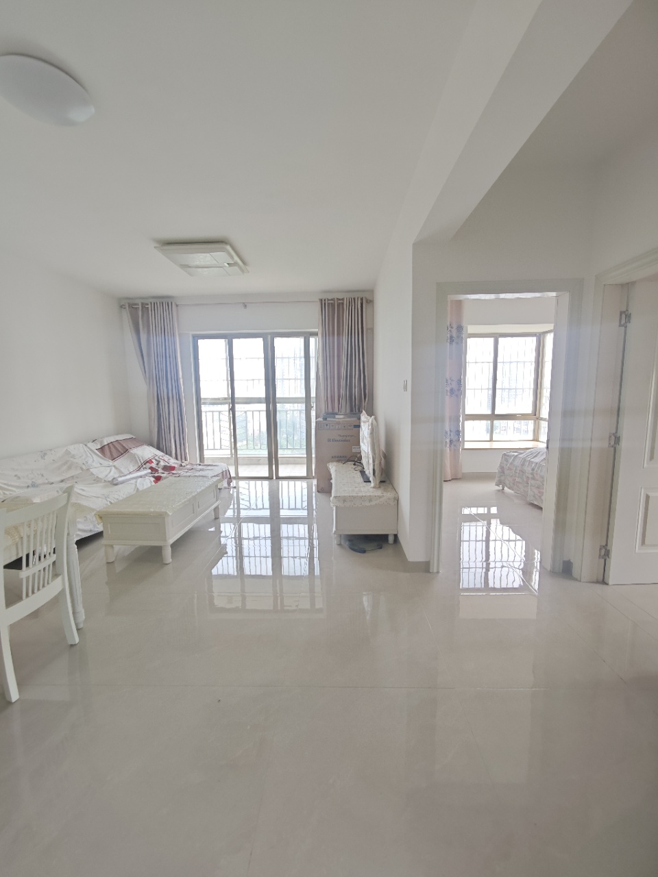 碧水名城  2室2厅1卫    96.0万 碧水名城  2室2厅1卫    96.0万客厅