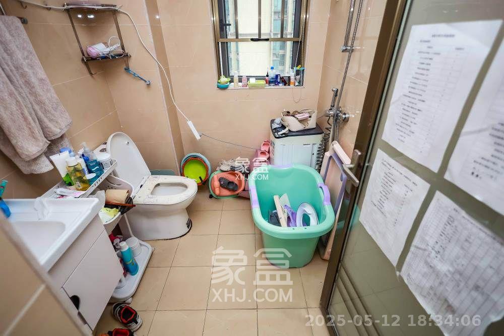 万象府台  3室2厅1卫   3600.00元/月室内图