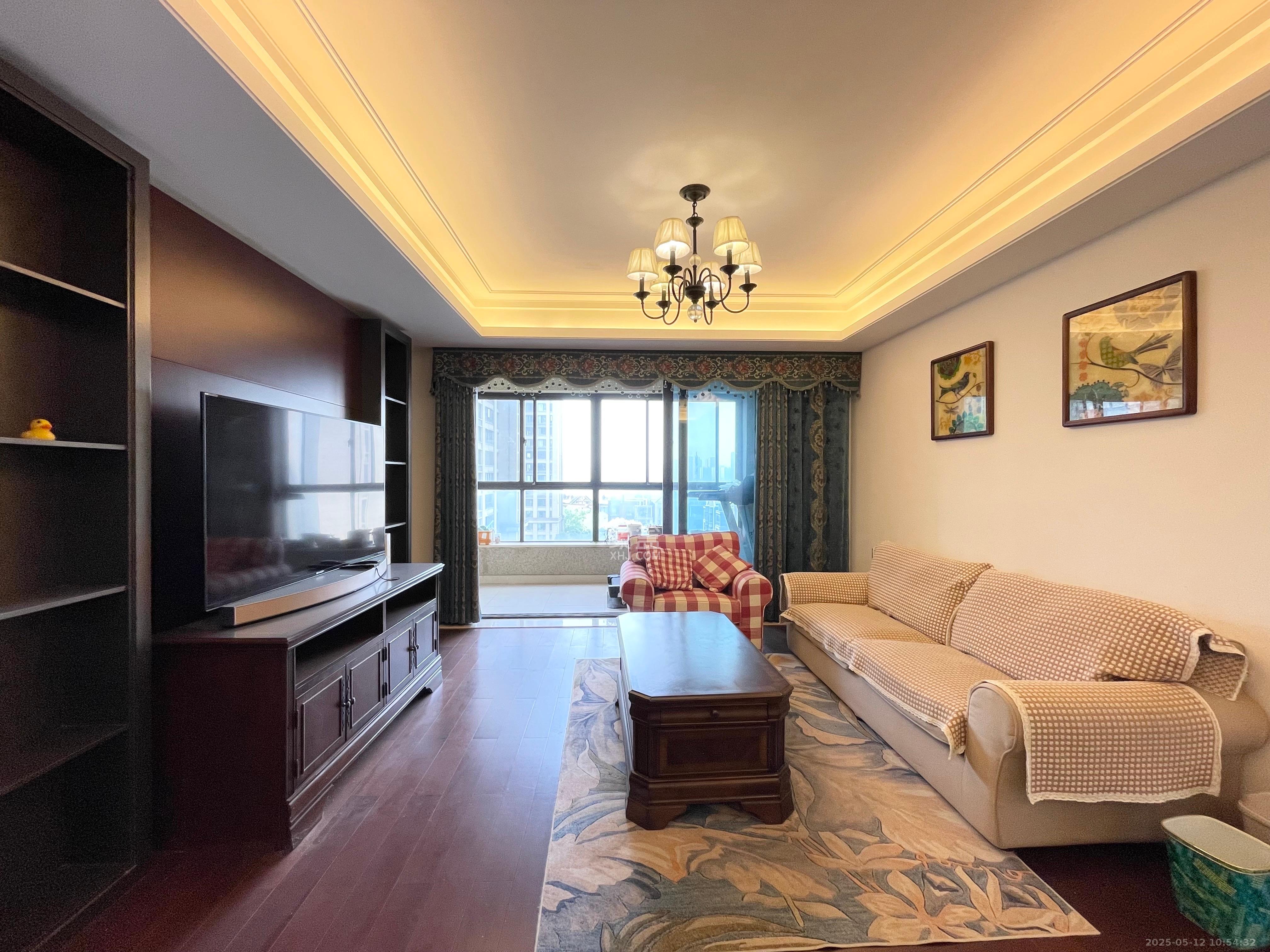 万科紫台  3室2厅2卫    5500.0元/月 万科紫台  3室2厅2卫    5500.0元/月室内图