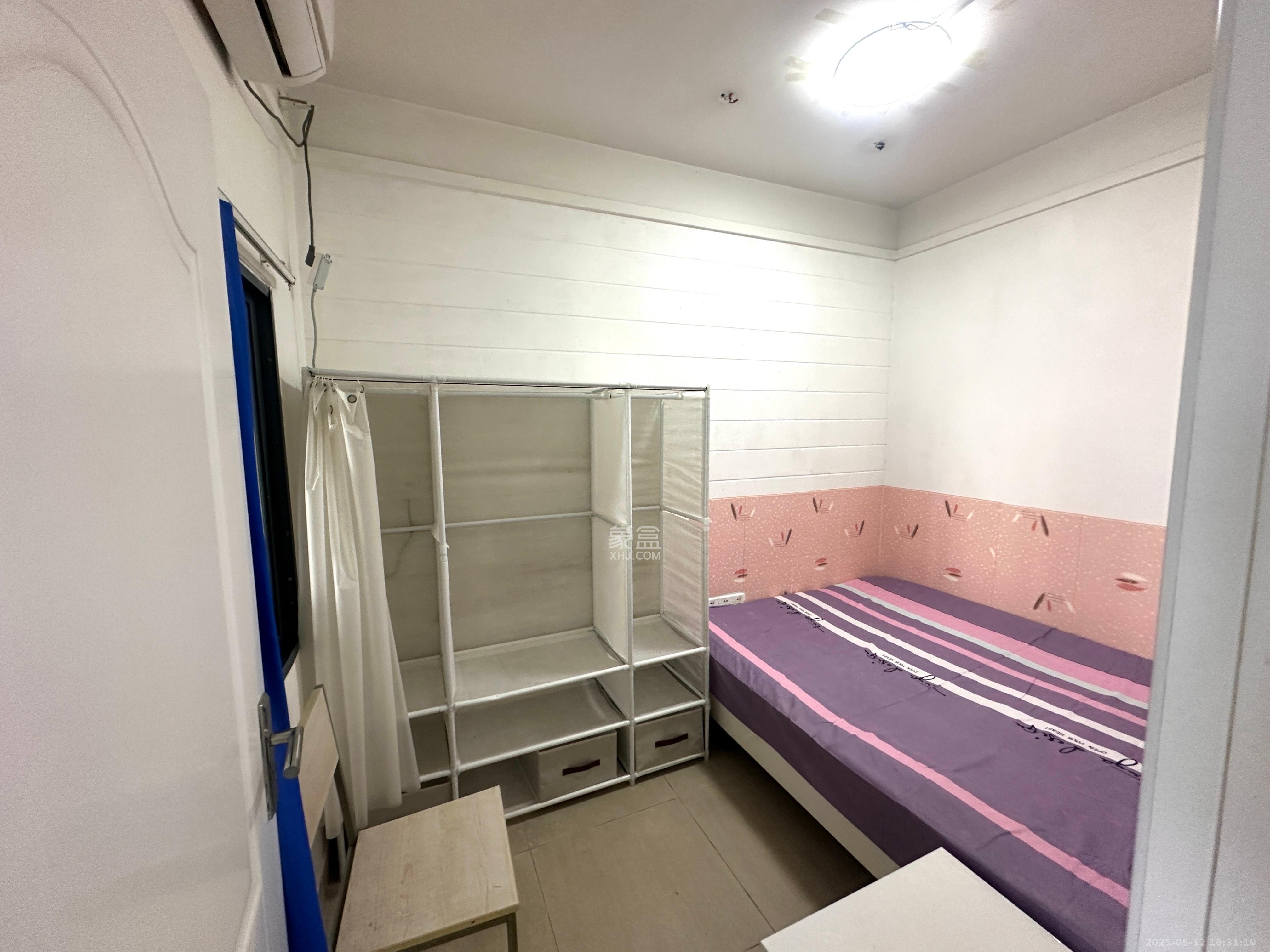三王丽都  2室1厅1卫   2400.00元/月室内图