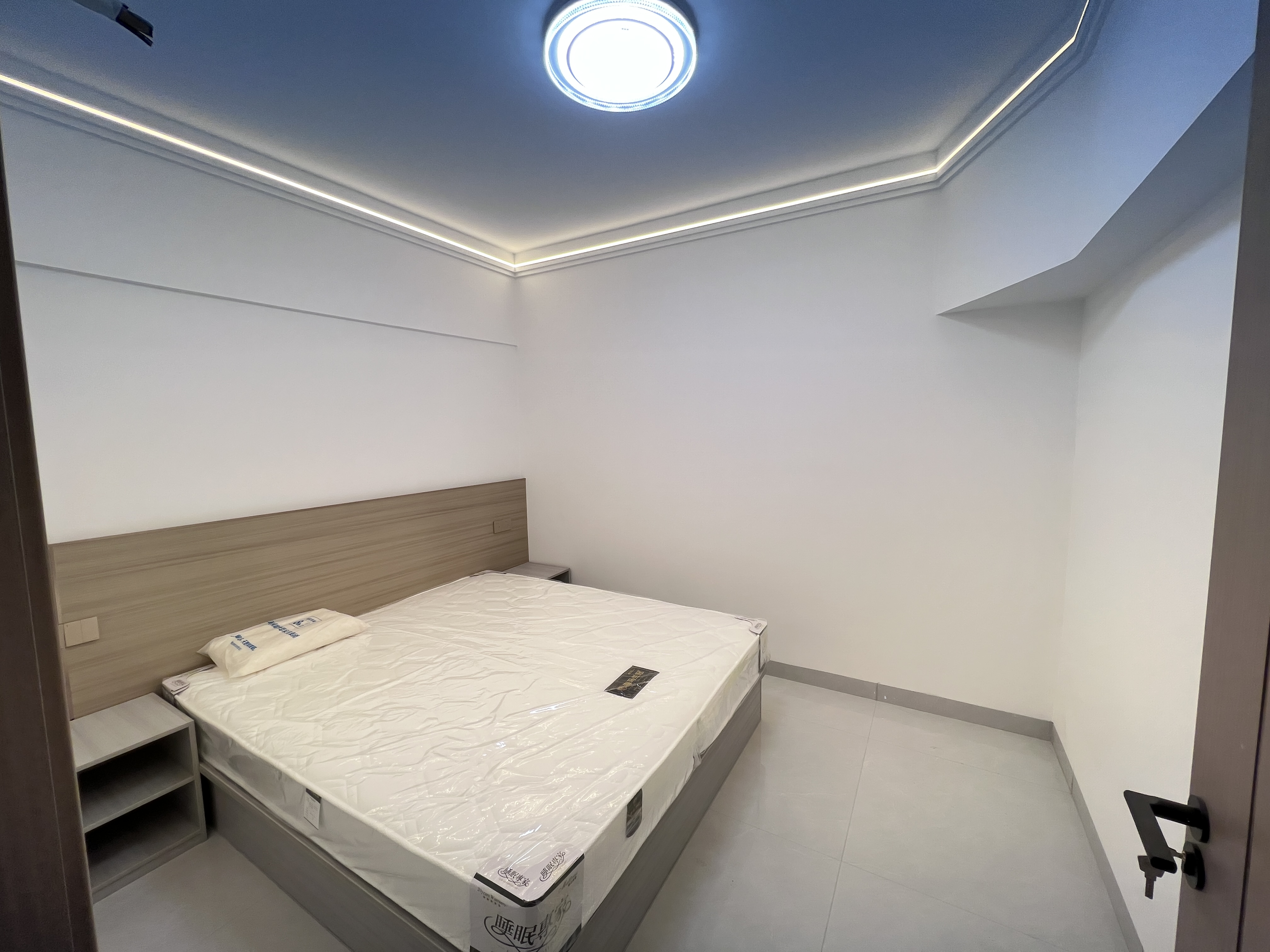 龙湖光年  1室1厅1卫   2300.00元/月室内图