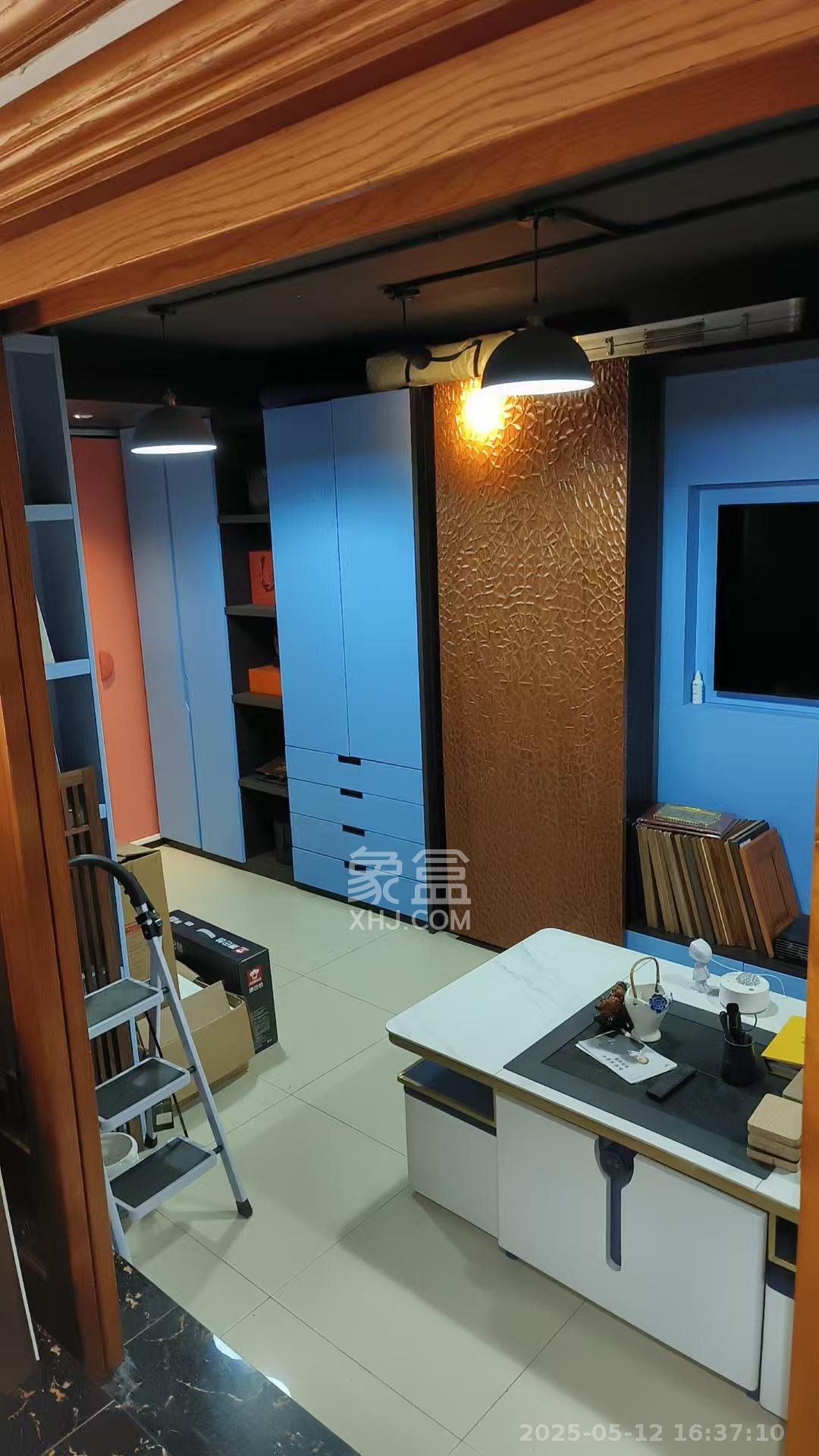 吉联小区(红墅湾) 4室2厅2卫 4100.0元/月 吉联小区(红墅湾) 4室2厅2卫 4100.0元/月室内图