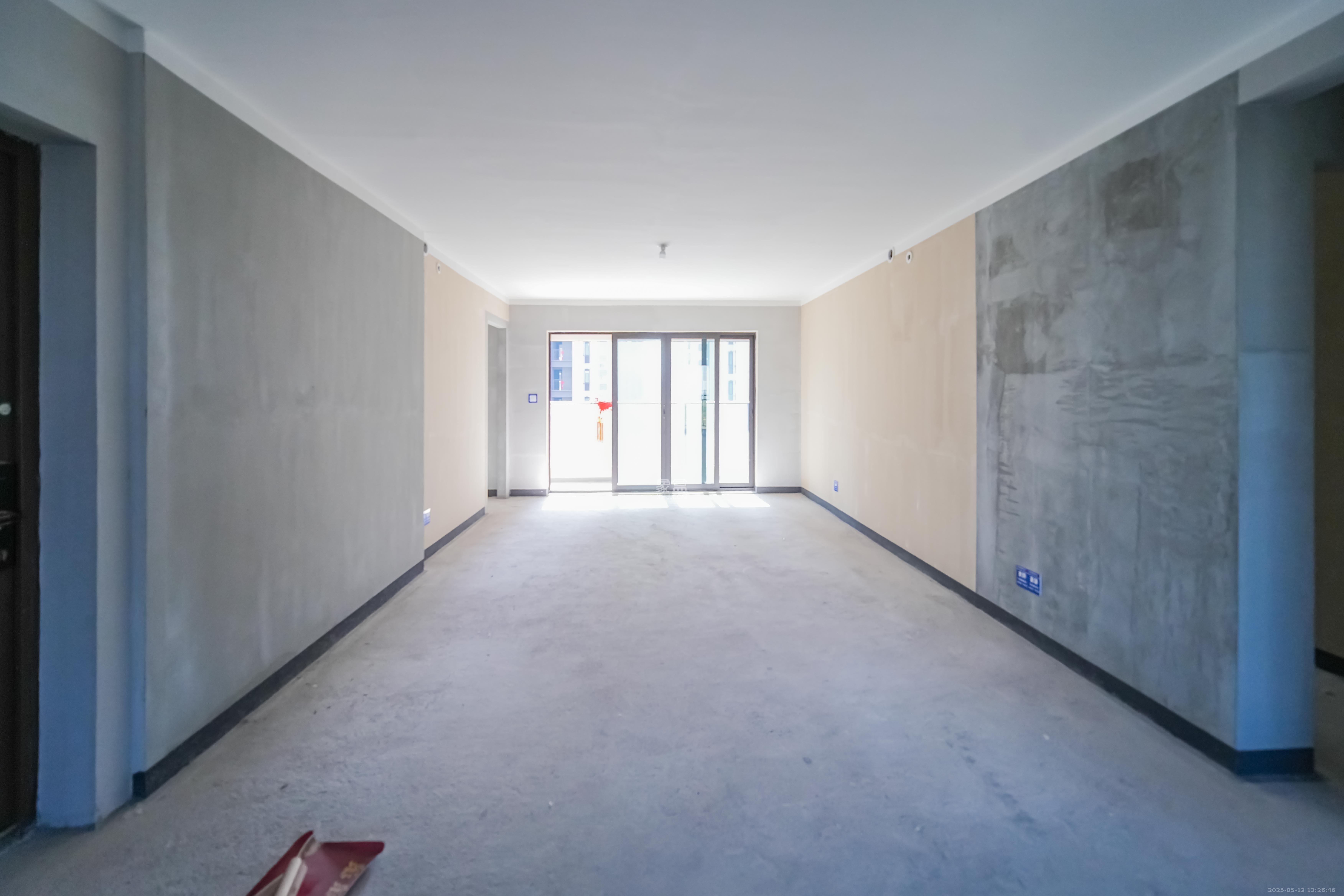 建发玖洲和玺  4室2厅1卫   190.00万
