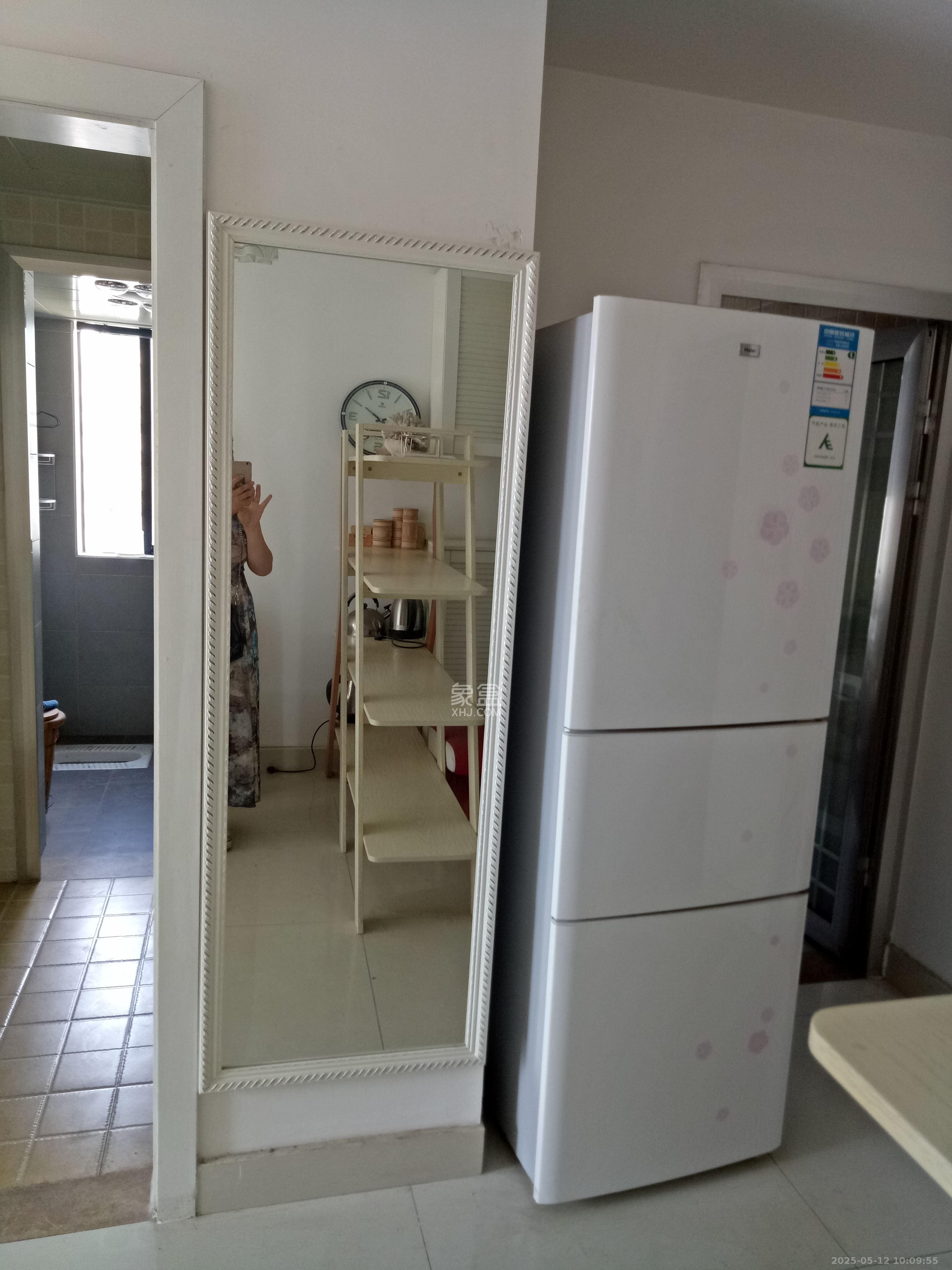 融科东南海  2室2厅1卫   2300.00元/月室内图