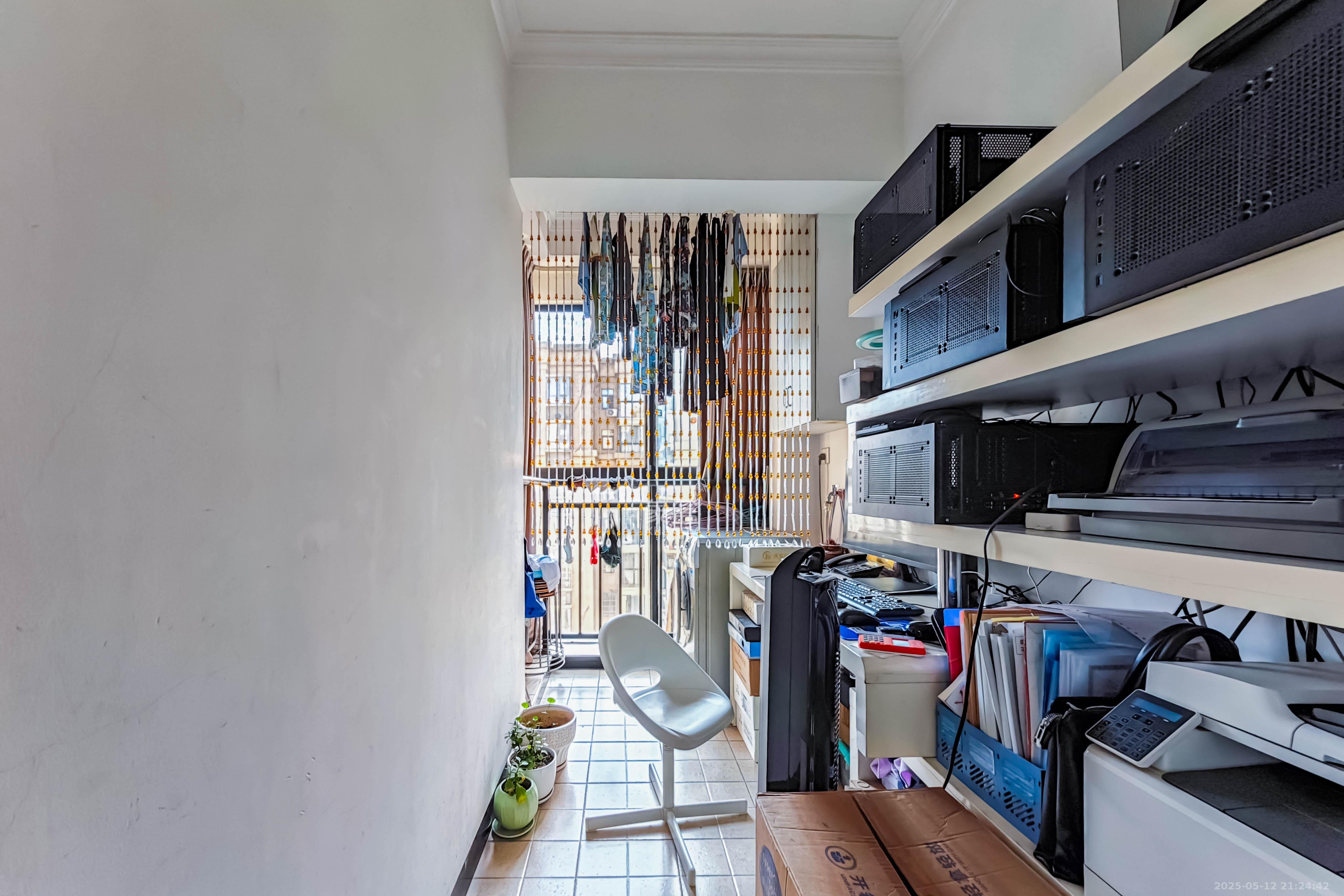 英郡年华  2室2厅1卫    86.0万 英郡年华  2室2厅1卫    86.0万卧室