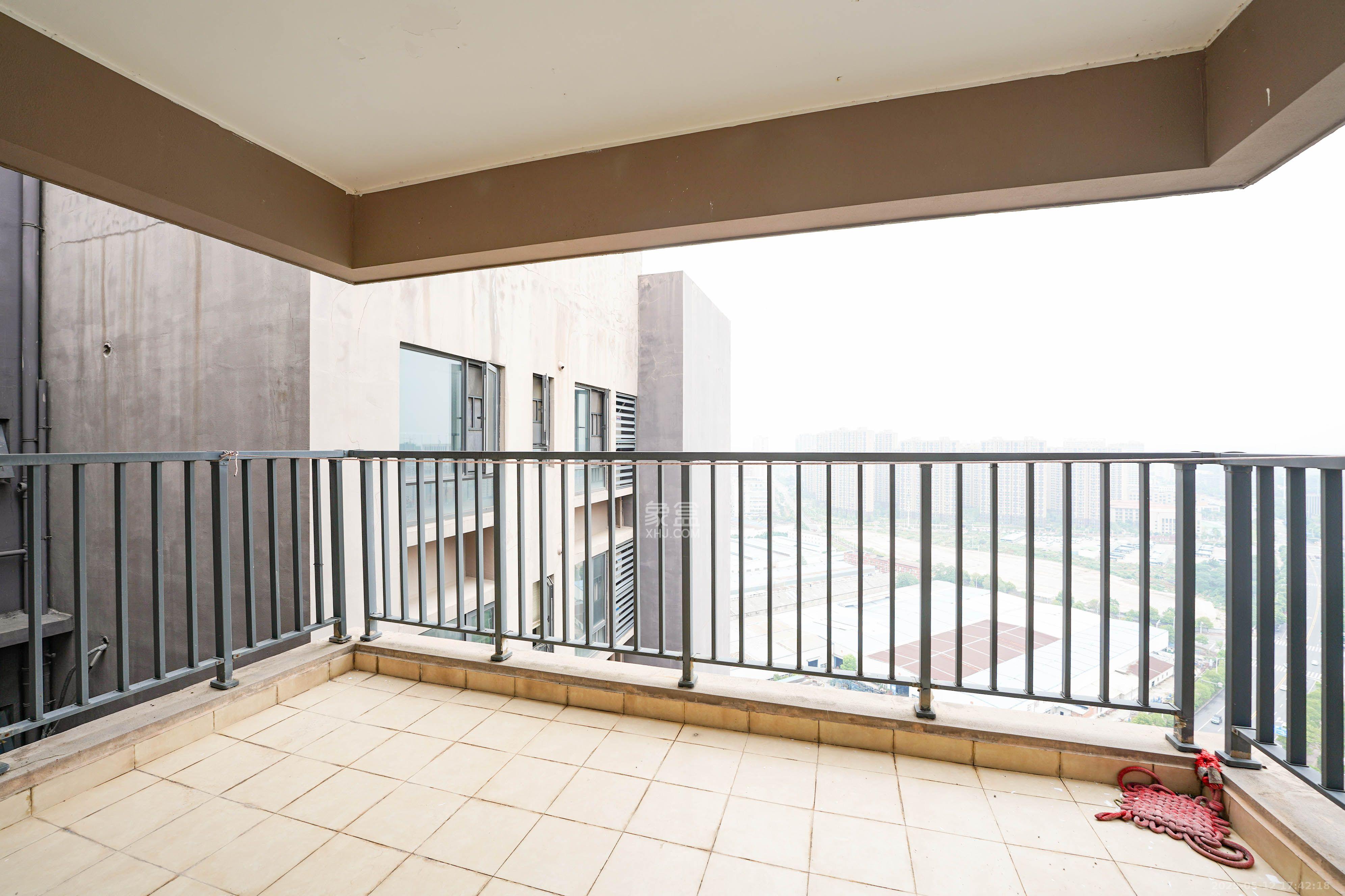 汇金城/嘉华城(二期、三期) 4室2厅2卫 3500.0元/月 汇金城/嘉华城(二期、三期) 4室2厅2卫 3500.0元/月室内图