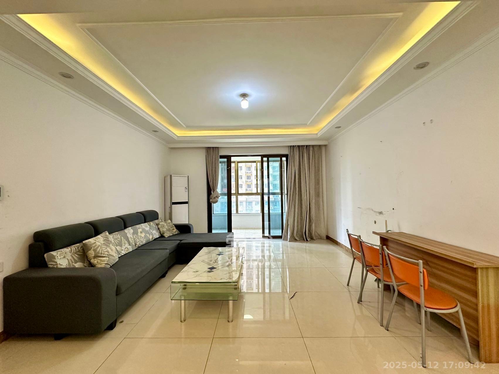 江山帝景哈佛  4室4厅2卫    2600.0元/月 江山帝景哈佛  4室4厅2卫    2600.0元/月