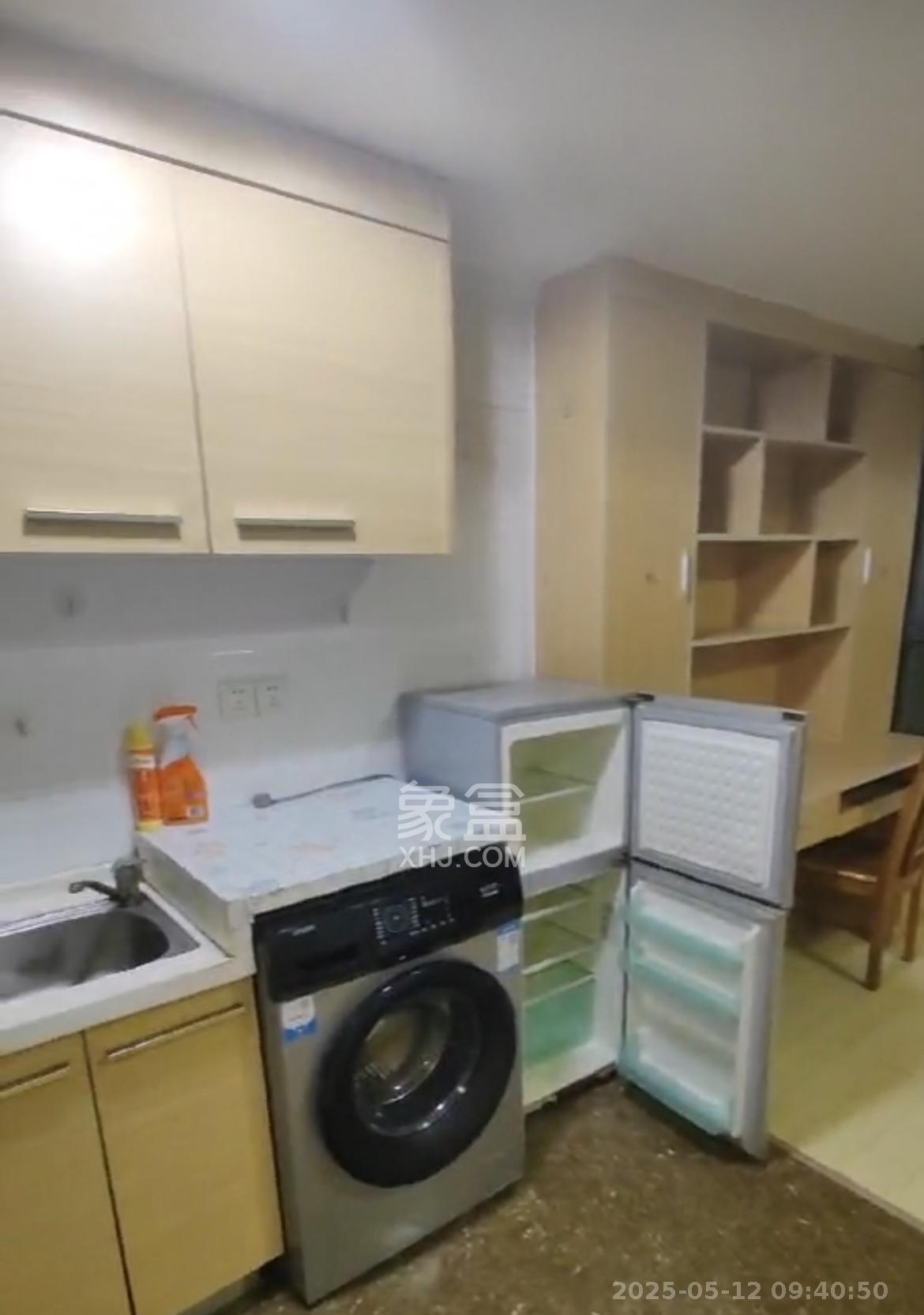 中信文化广场(中信新城二期) 1室1厅1卫 1200.0元/月 中信文化广场(中信新城二期) 1室1厅1卫 1200.0元/月室内图