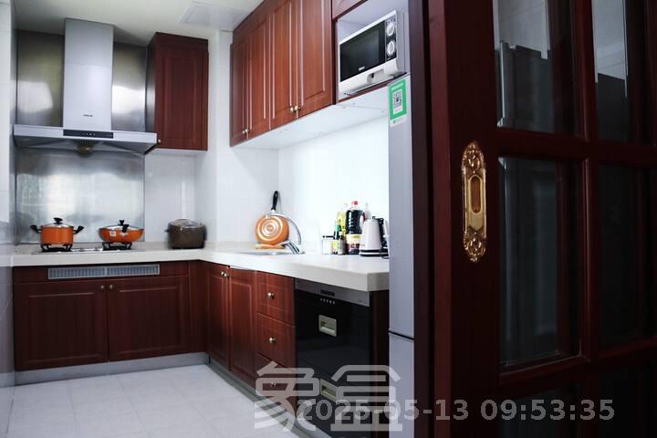 恒大绿洲 3室2厅2卫 3800.0元/月 恒大绿洲 3室2厅2卫 3800.0元/月室内图