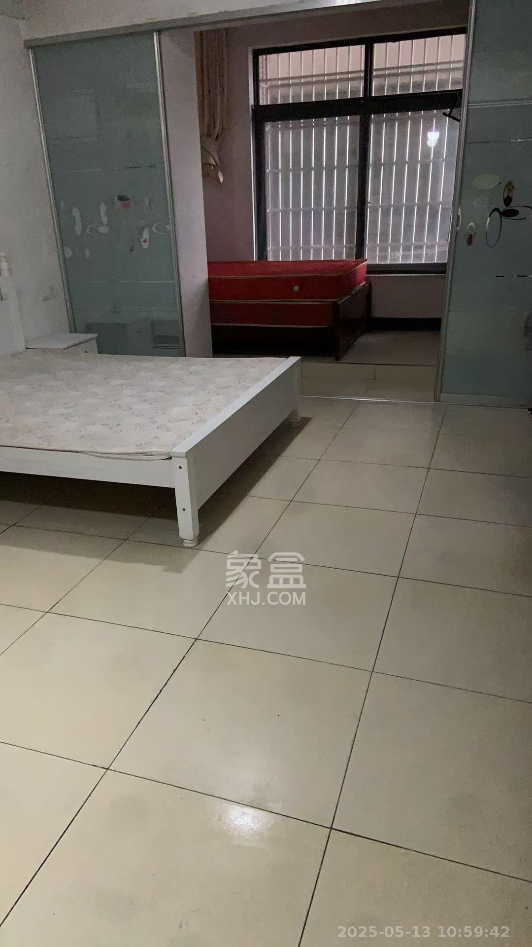 红树湾  1室1厅1卫   1100.00元/月室内图