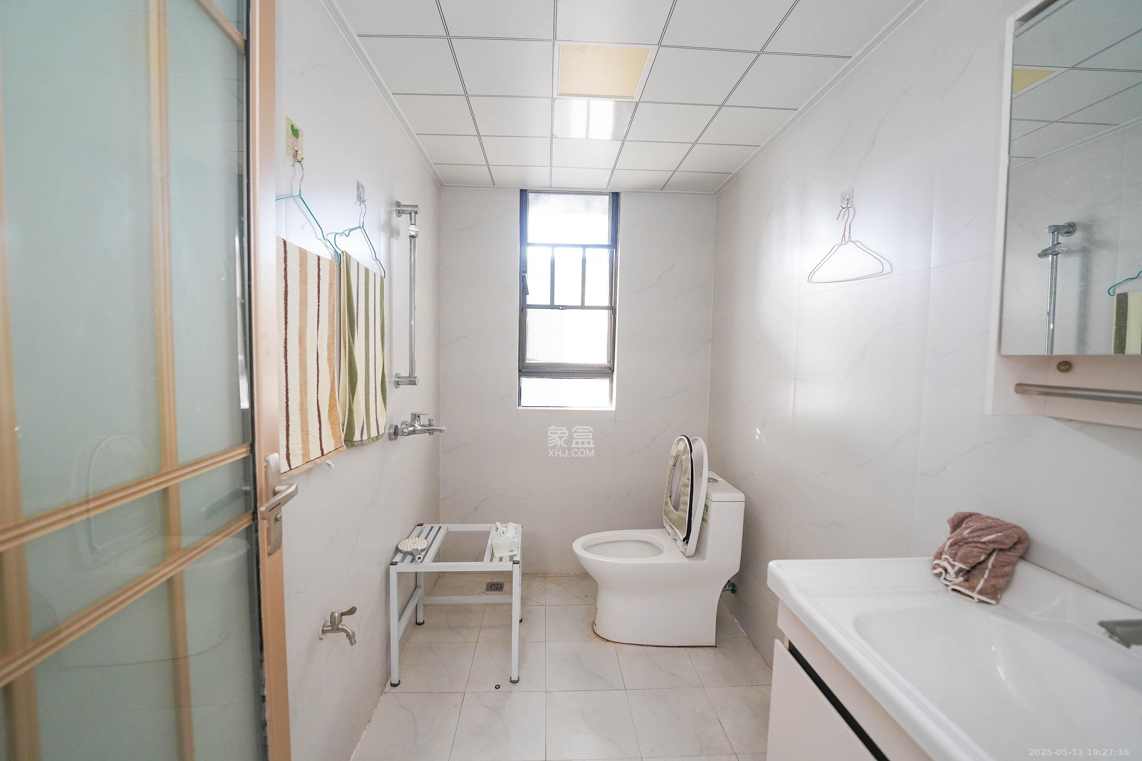 汇金城/嘉华城(二期、三期) 4室2厅2卫 166.0万 汇金城/嘉华城(二期、三期) 4室2厅2卫 166.0万卫生间