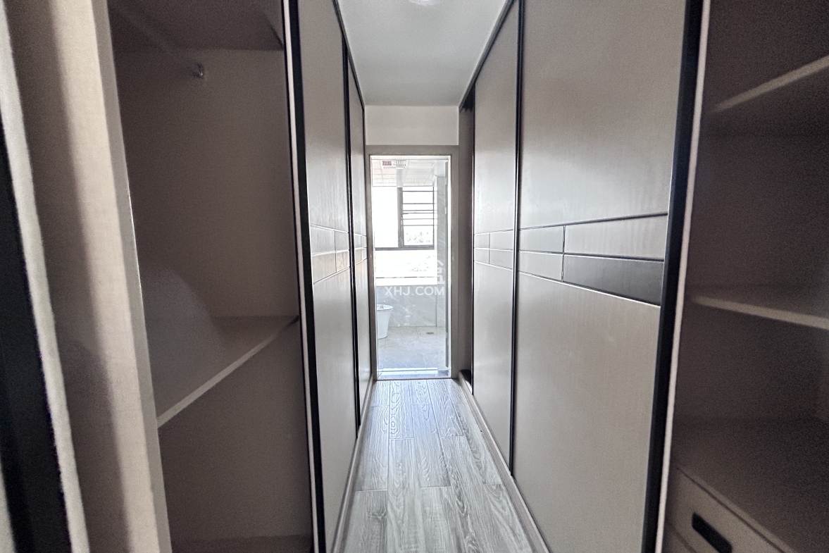 天成国际 1室0厅0卫 2200.0元/月 天成国际 1室0厅0卫 2200.0元/月室内图