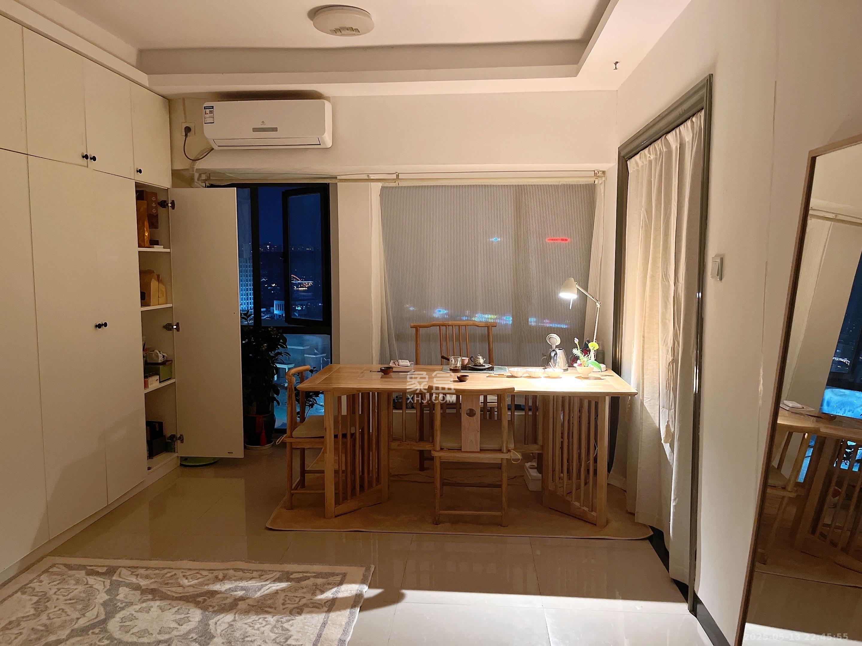 湘熙水郡(观澜海赋家园)  1室1厅1卫    2000.0元/月 湘熙水郡(观澜海赋家园)  1室1厅1卫    2000.0元/月