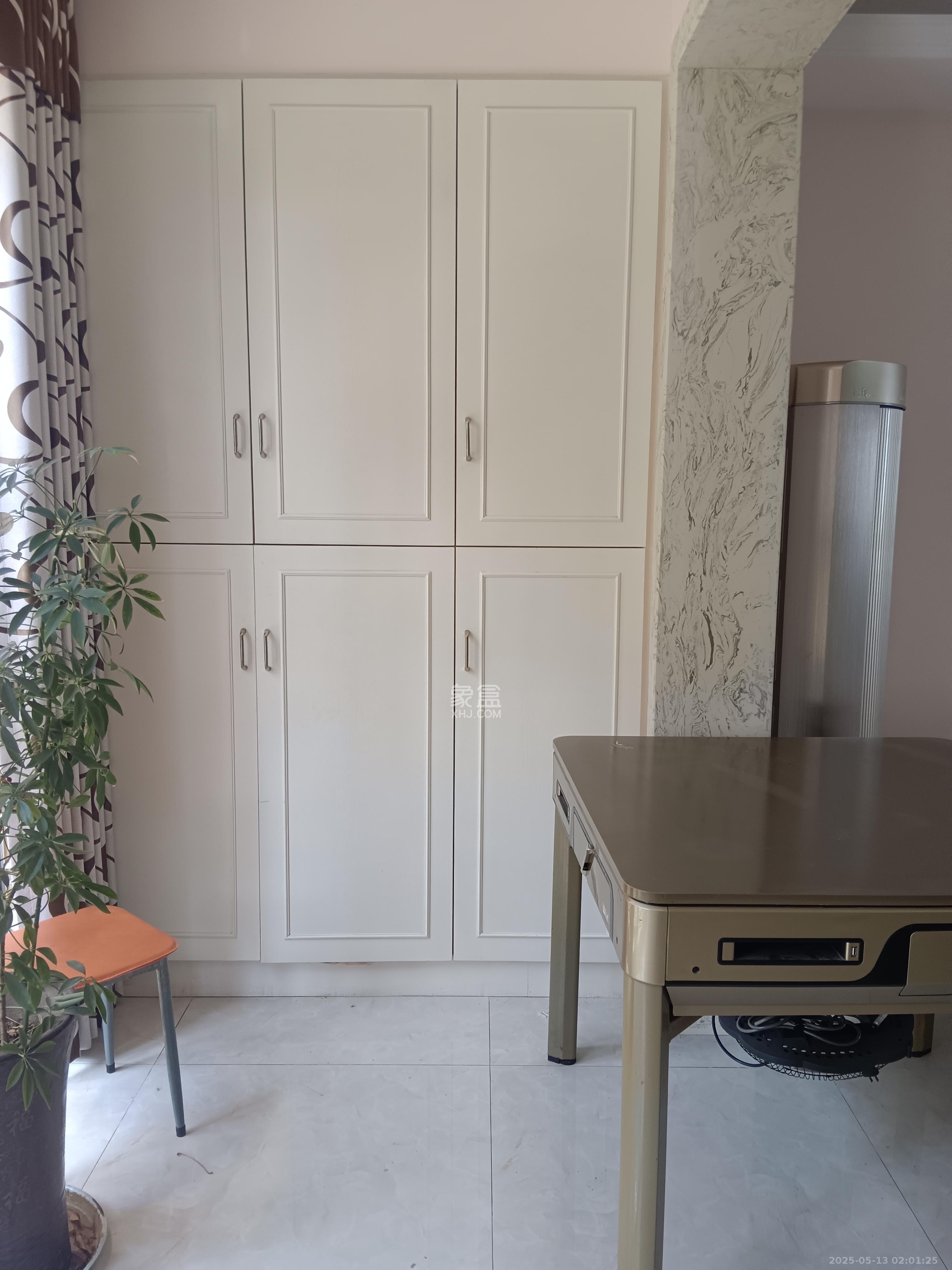 领东汇 3室2厅2卫 2700.0元/月 领东汇 3室2厅2卫 2700.0元/月室内图