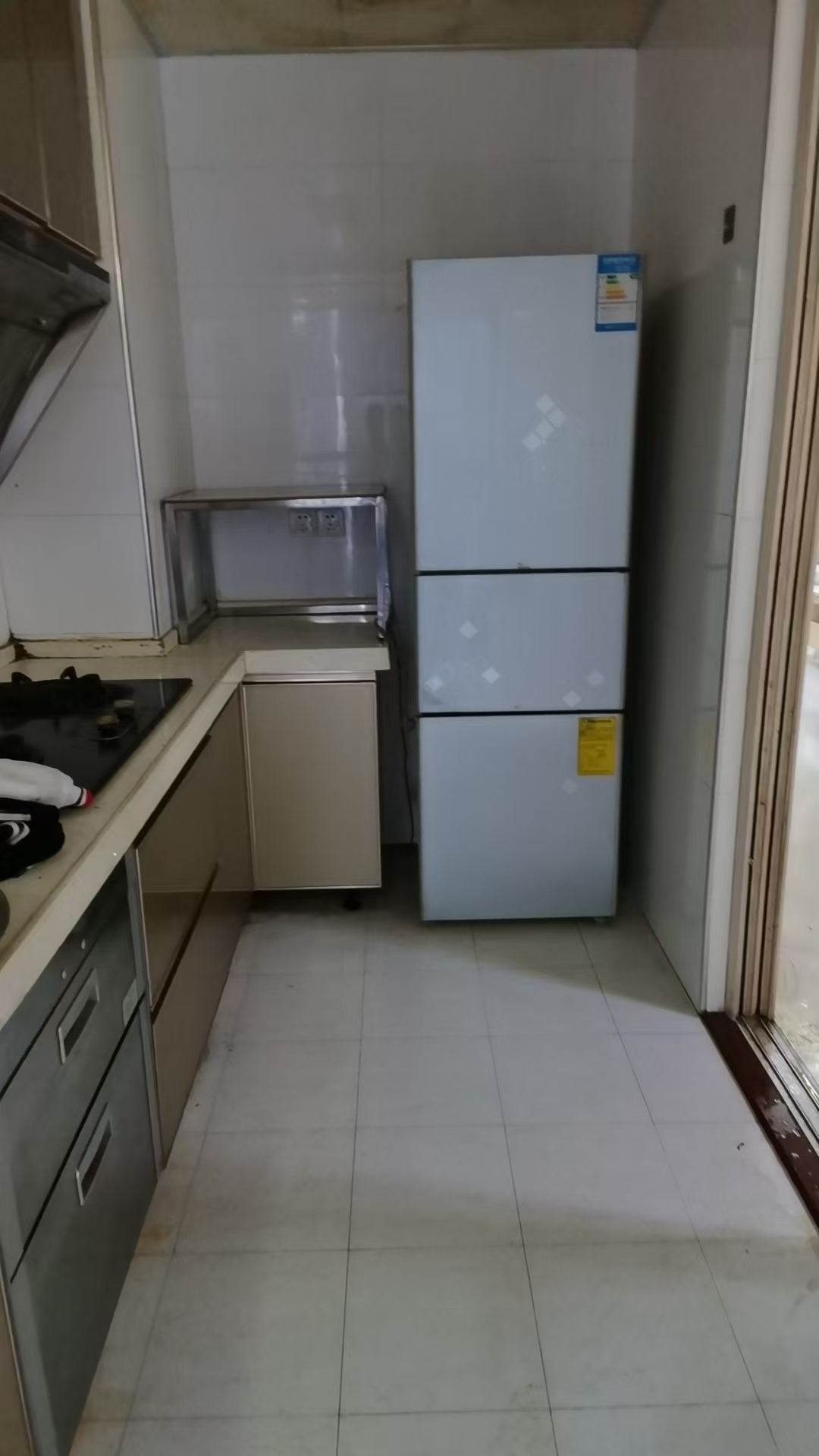 愉景湾东域  3室2厅2卫   1500.00元/月室内图