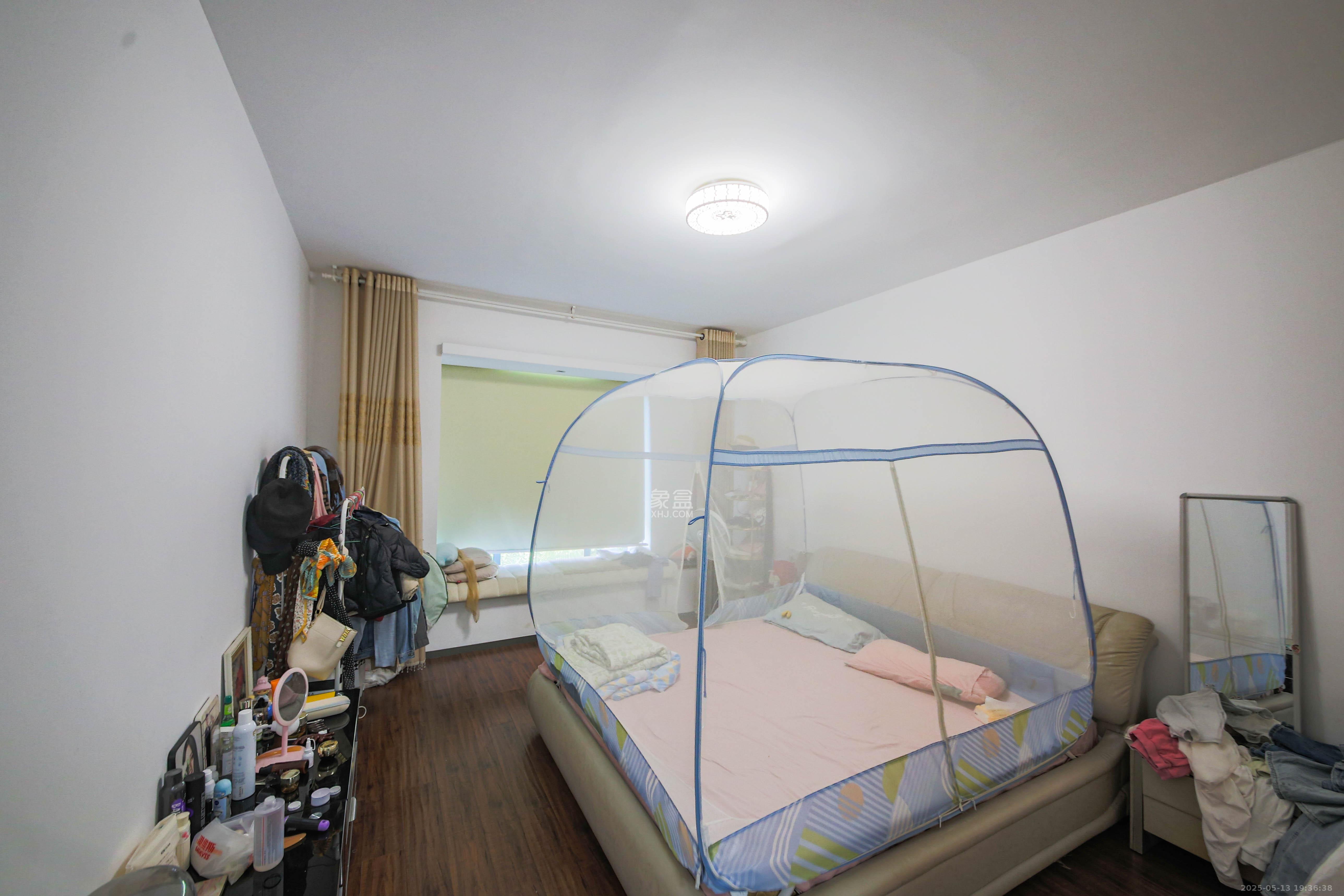 奥林匹克花园 3室2厅2卫 122.0万 奥林匹克花园 3室2厅2卫 122.0万卧室