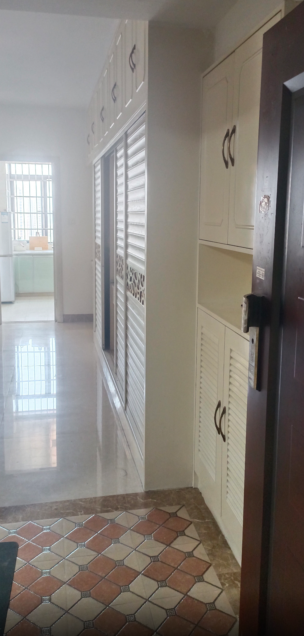 龙泰熙城 1室1厅1卫 18.0万 龙泰熙城 1室1厅1卫 18.0万客厅