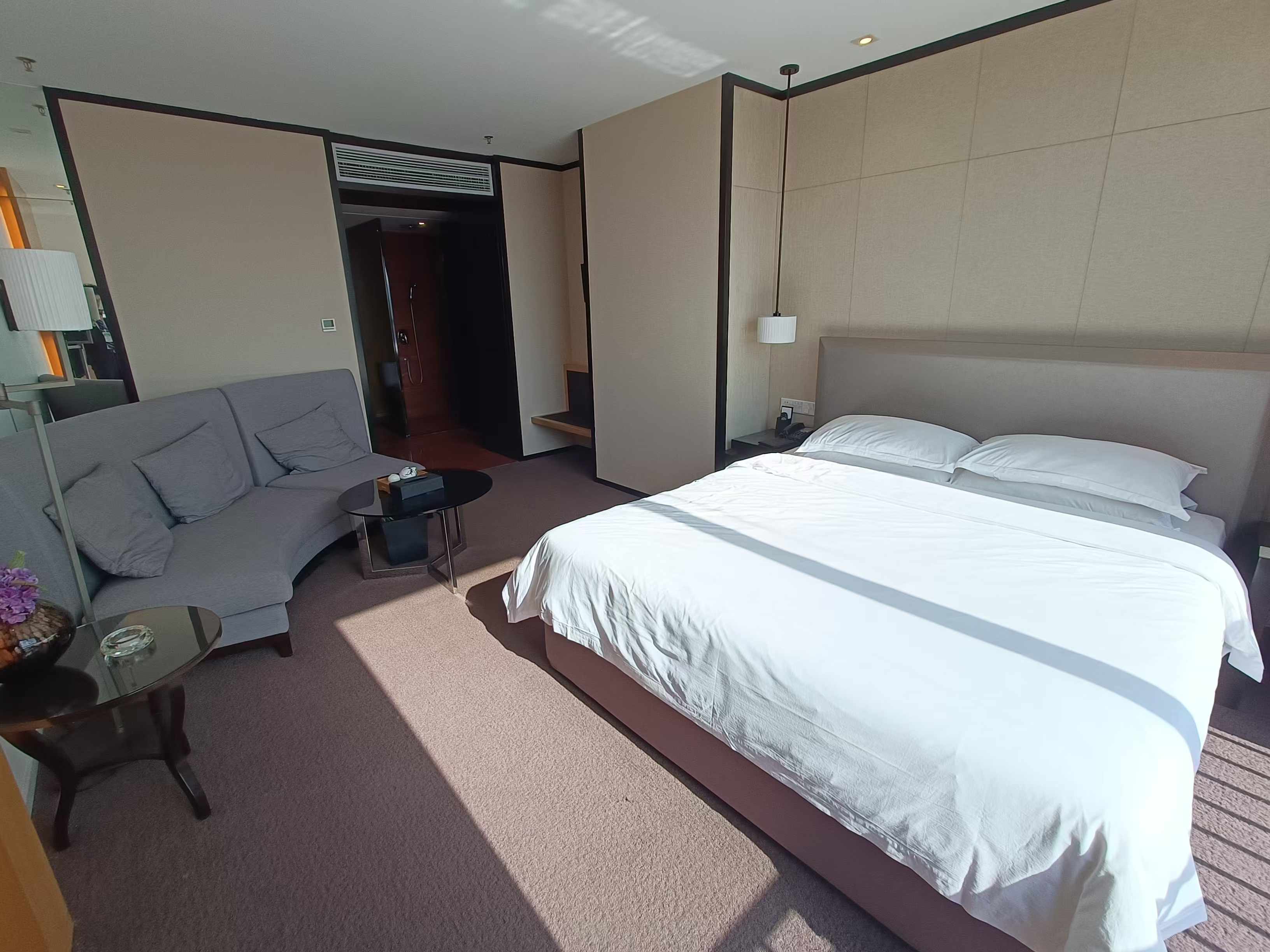 银天国际 1室0厅1卫 19.8万 银天国际 1室0厅1卫 19.8万室内图