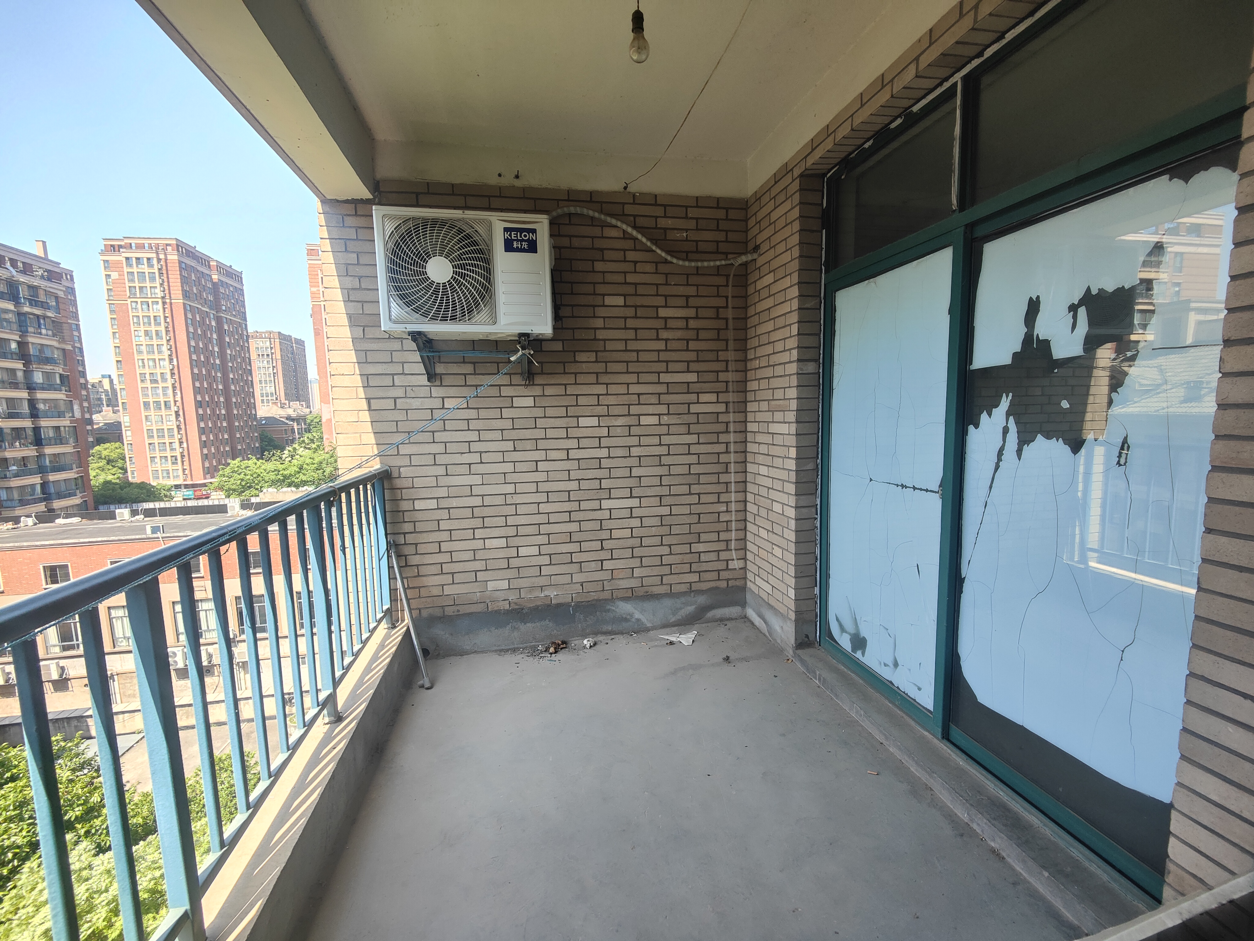 尚格名城天香国舍  3室2厅2卫    48.8万 尚格名城天香国舍  3室2厅2卫    48.8万室内图