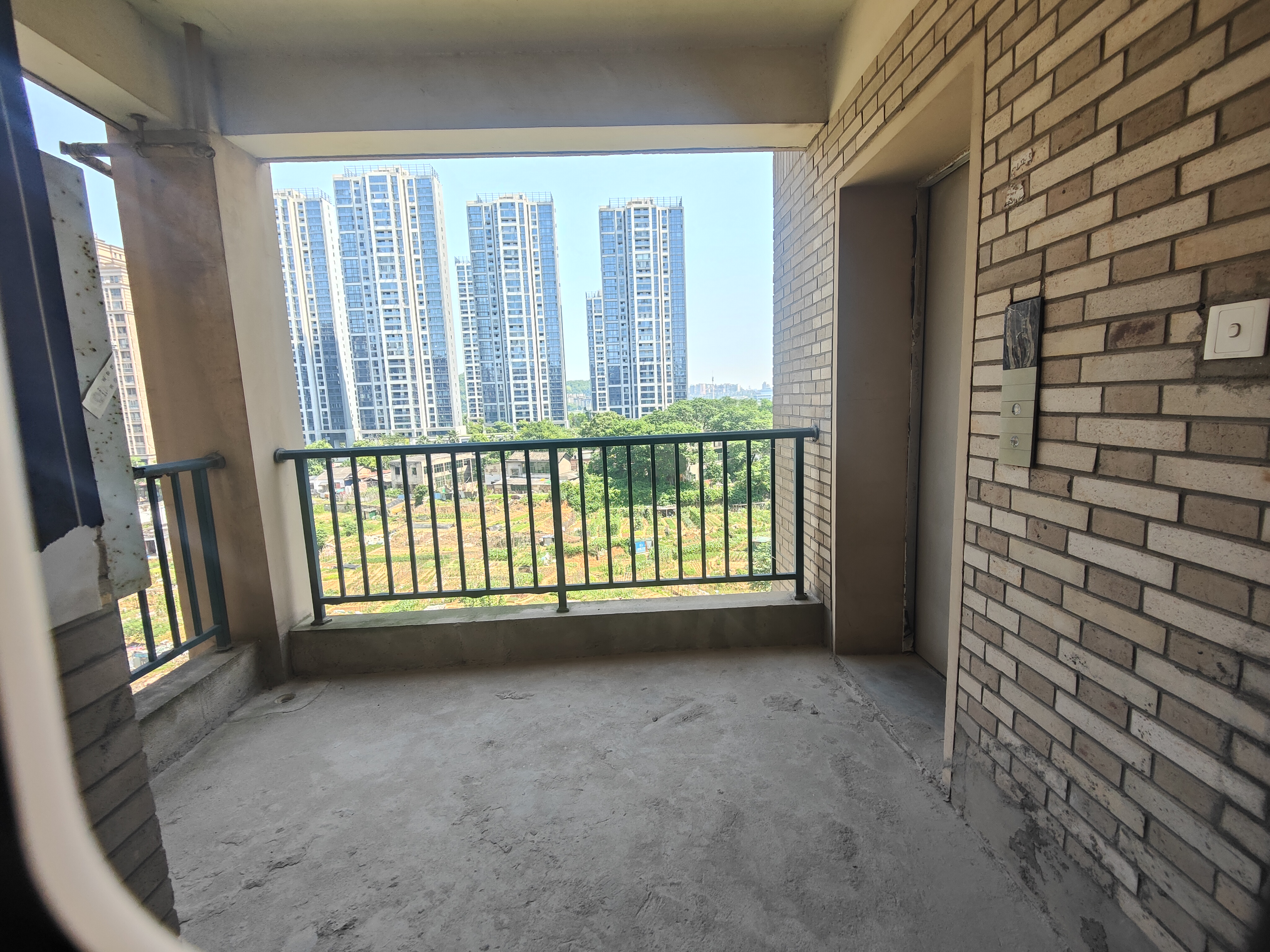 尚格名城天香国舍  3室2厅2卫    48.8万 尚格名城天香国舍  3室2厅2卫    48.8万室内图