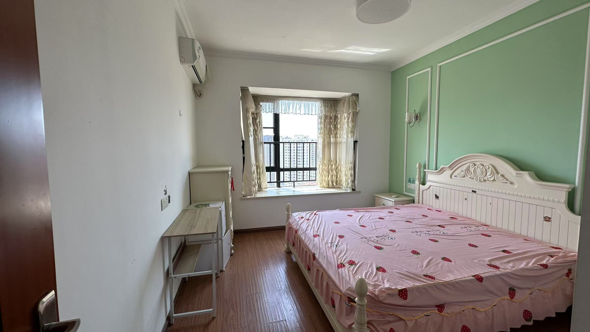 龙腾国际 2室2厅1卫 40.0万 龙腾国际 2室2厅1卫 40.0万室内图