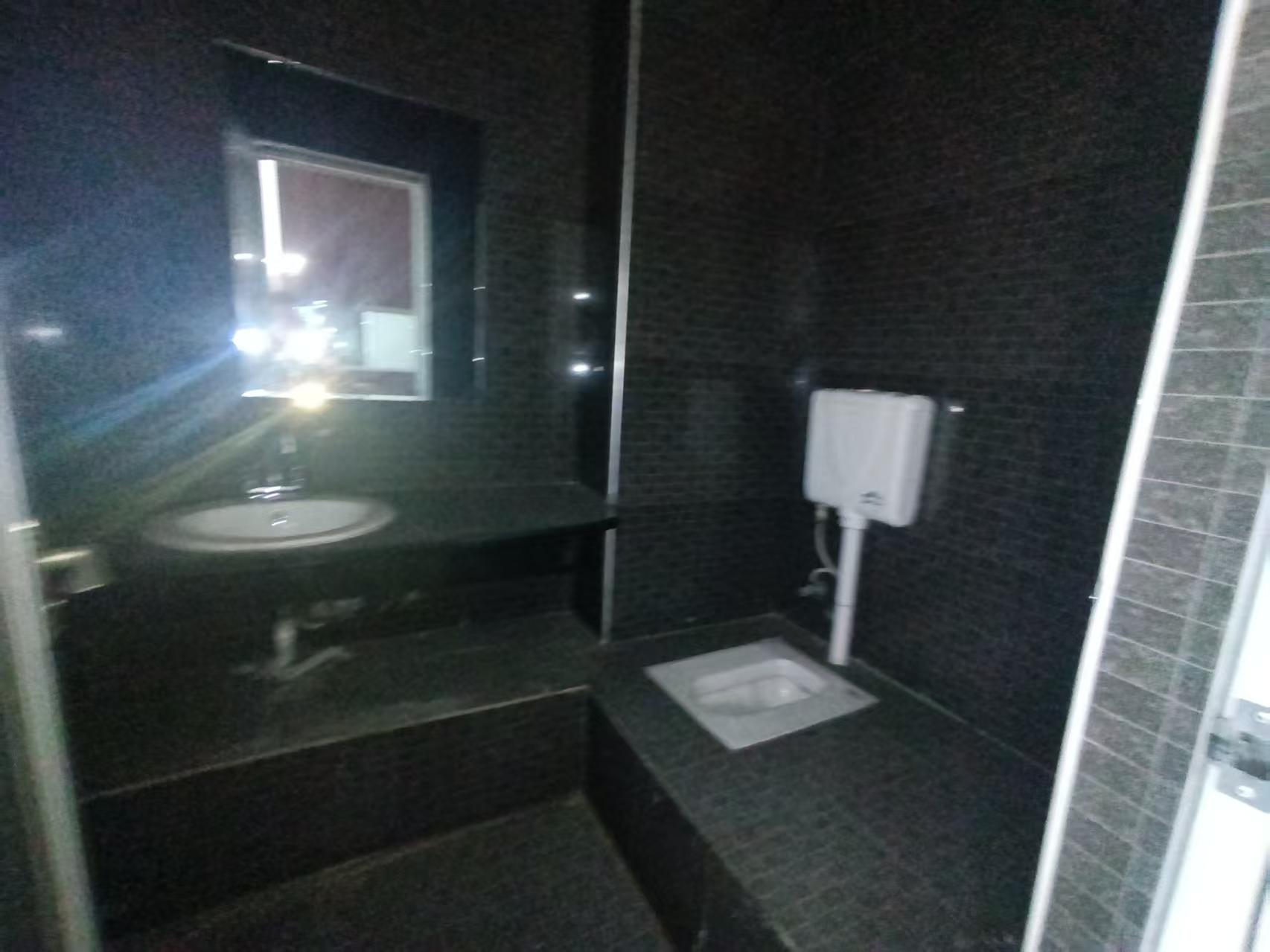 庐山春天大厦（和一宾馆）  1室1厅1卫   15.00万室内图