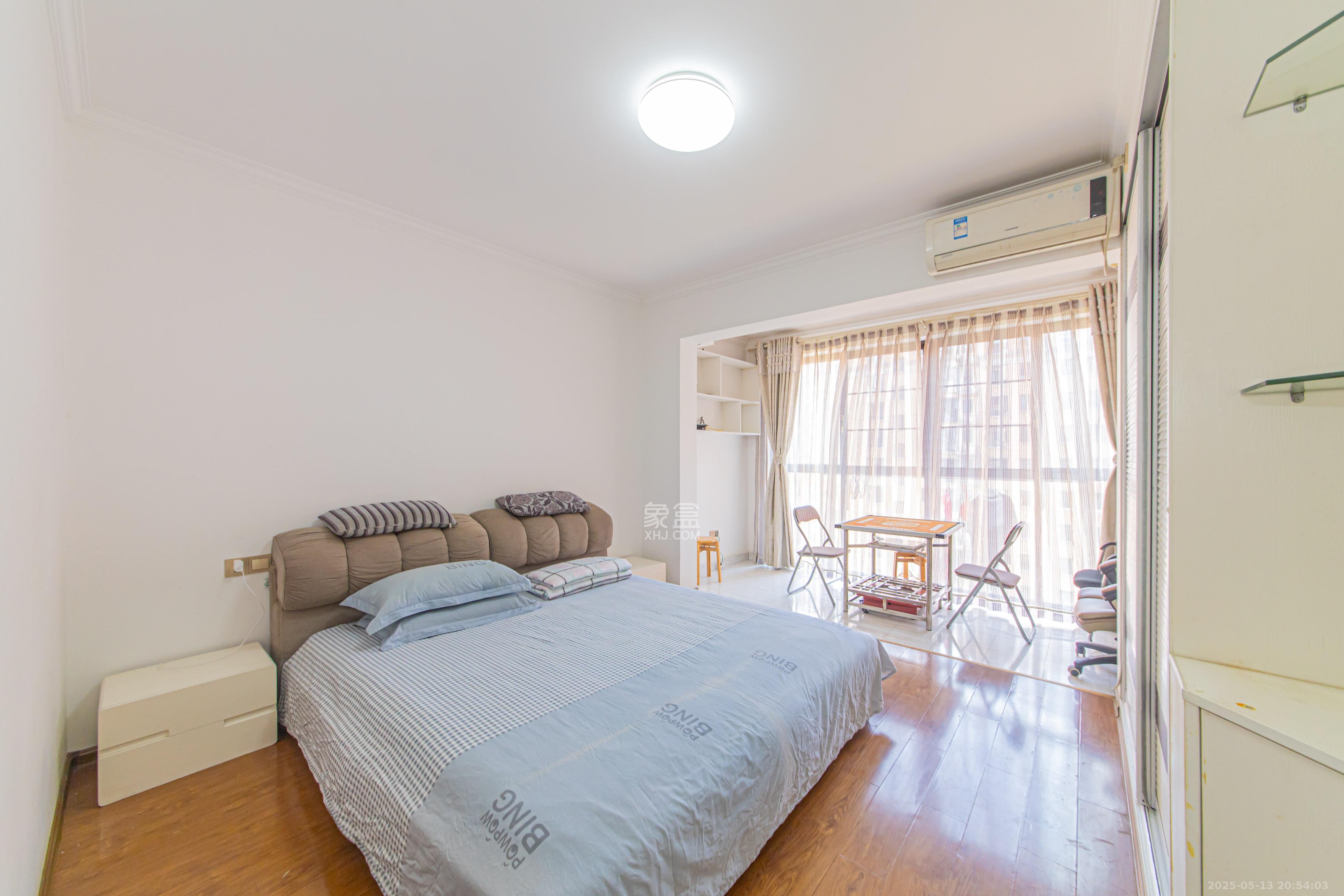 鑫远和城(一、二期) 4室2厅2卫 111.8万 鑫远和城(一、二期) 4室2厅2卫 111.8万卧室