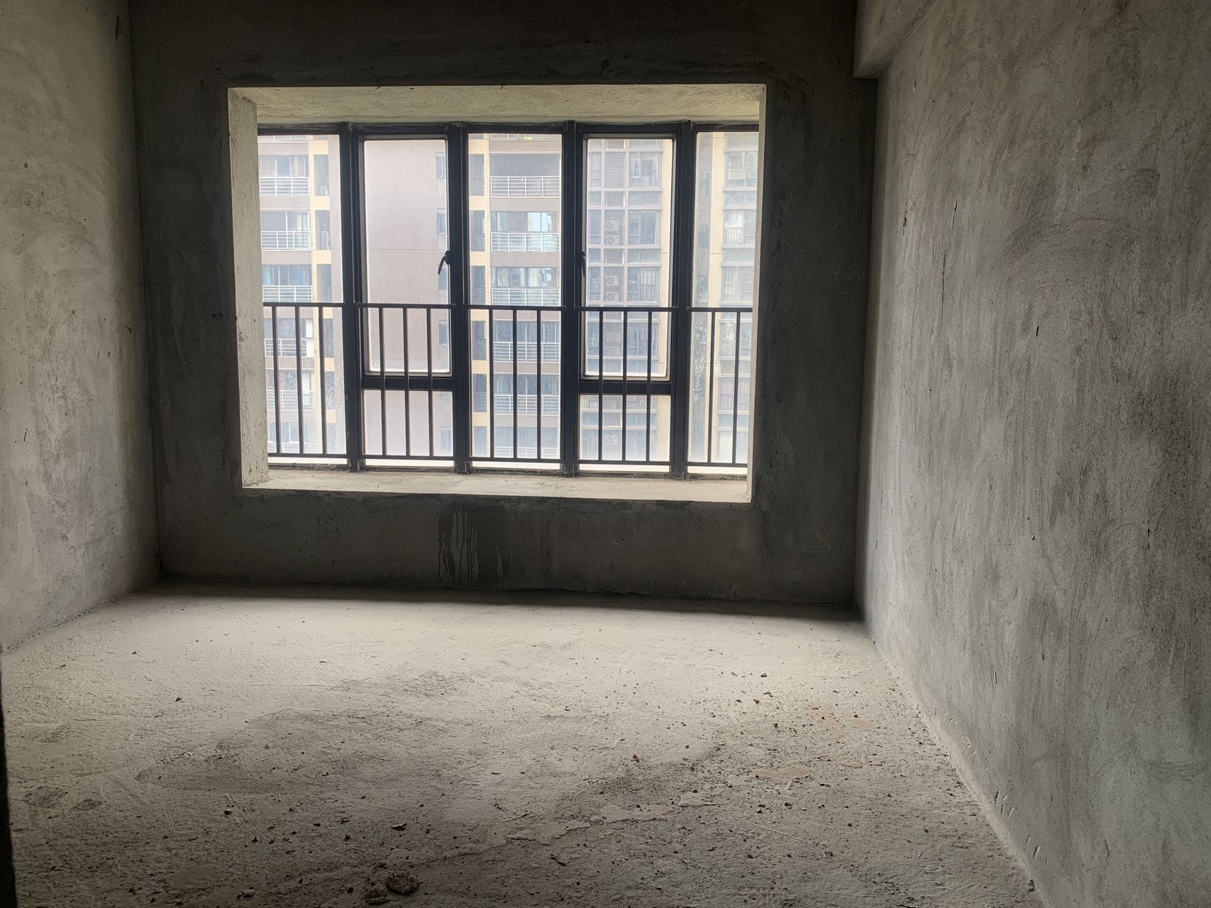 滨江海岸一期 3室2厅2卫 200.0万 滨江海岸一期 3室2厅2卫 200.0万室内图