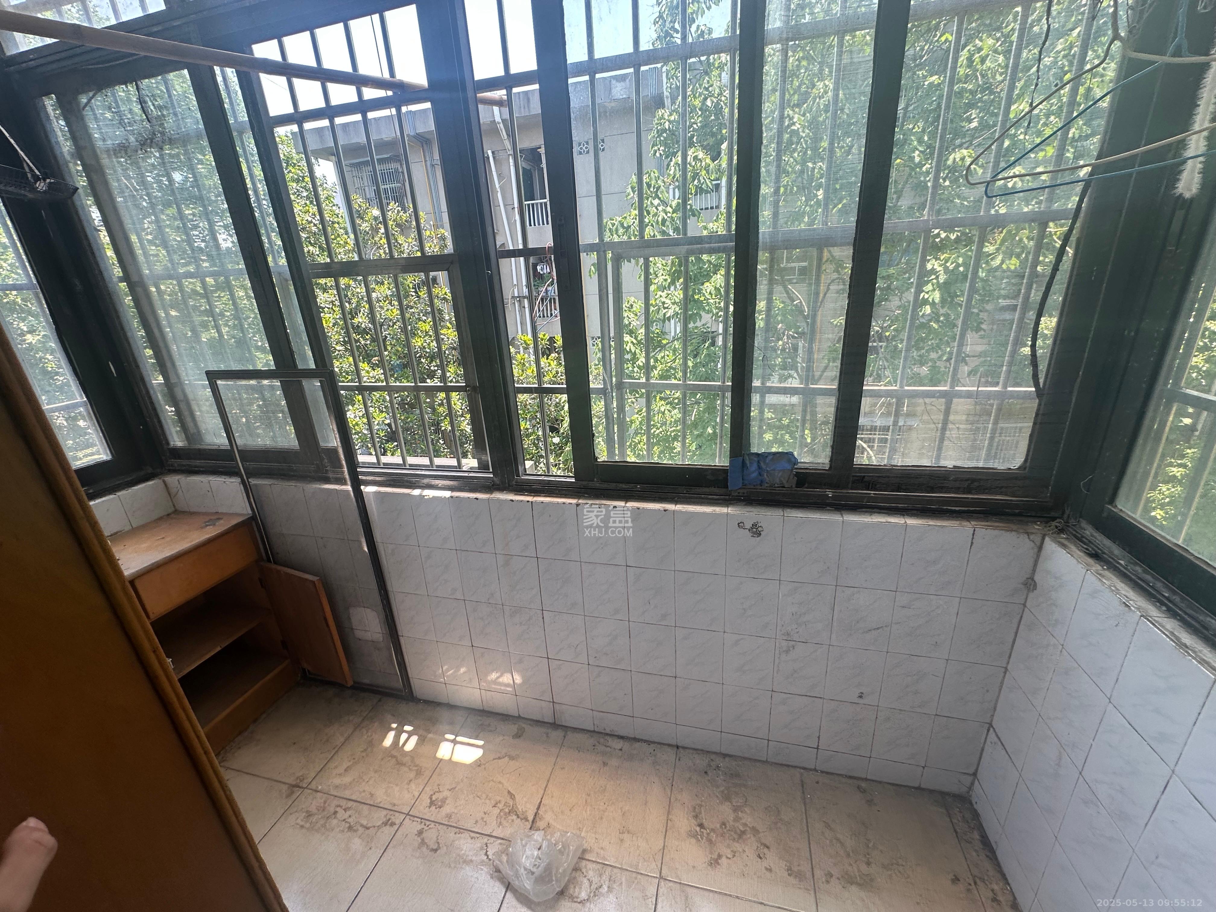 人民新村 2室1厅1卫 1400.0元/月 人民新村 2室1厅1卫 1400.0元/月室内图