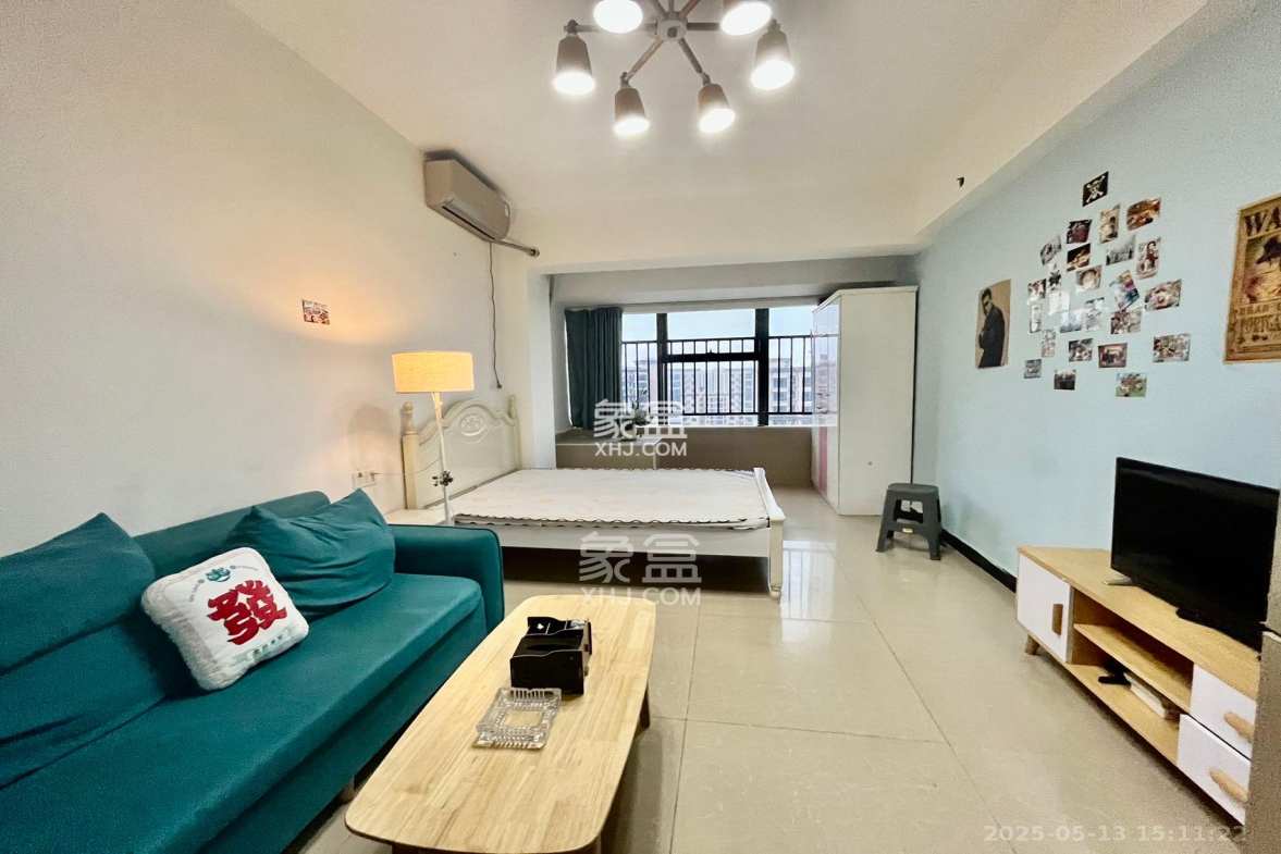 裕天国际商汇中心 1室1厅1卫 1300.0元/月 裕天国际商汇中心 1室1厅1卫 1300.0元/月室内图