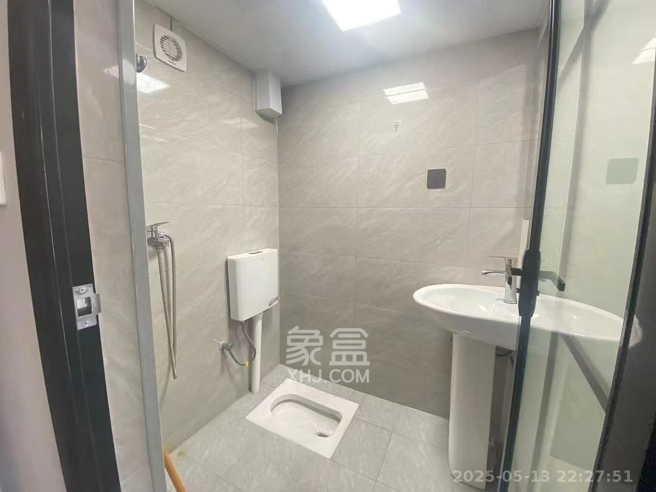 金地铂悦 1室0厅0卫 1600.0元/月 金地铂悦 1室0厅0卫 1600.0元/月室内图