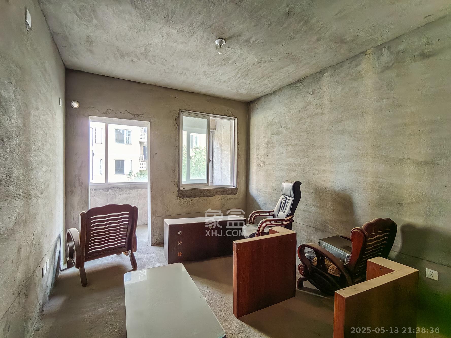 恒广国际物流园 3室2厅1卫 30.9万 恒广国际物流园 3室2厅1卫 30.9万卧室