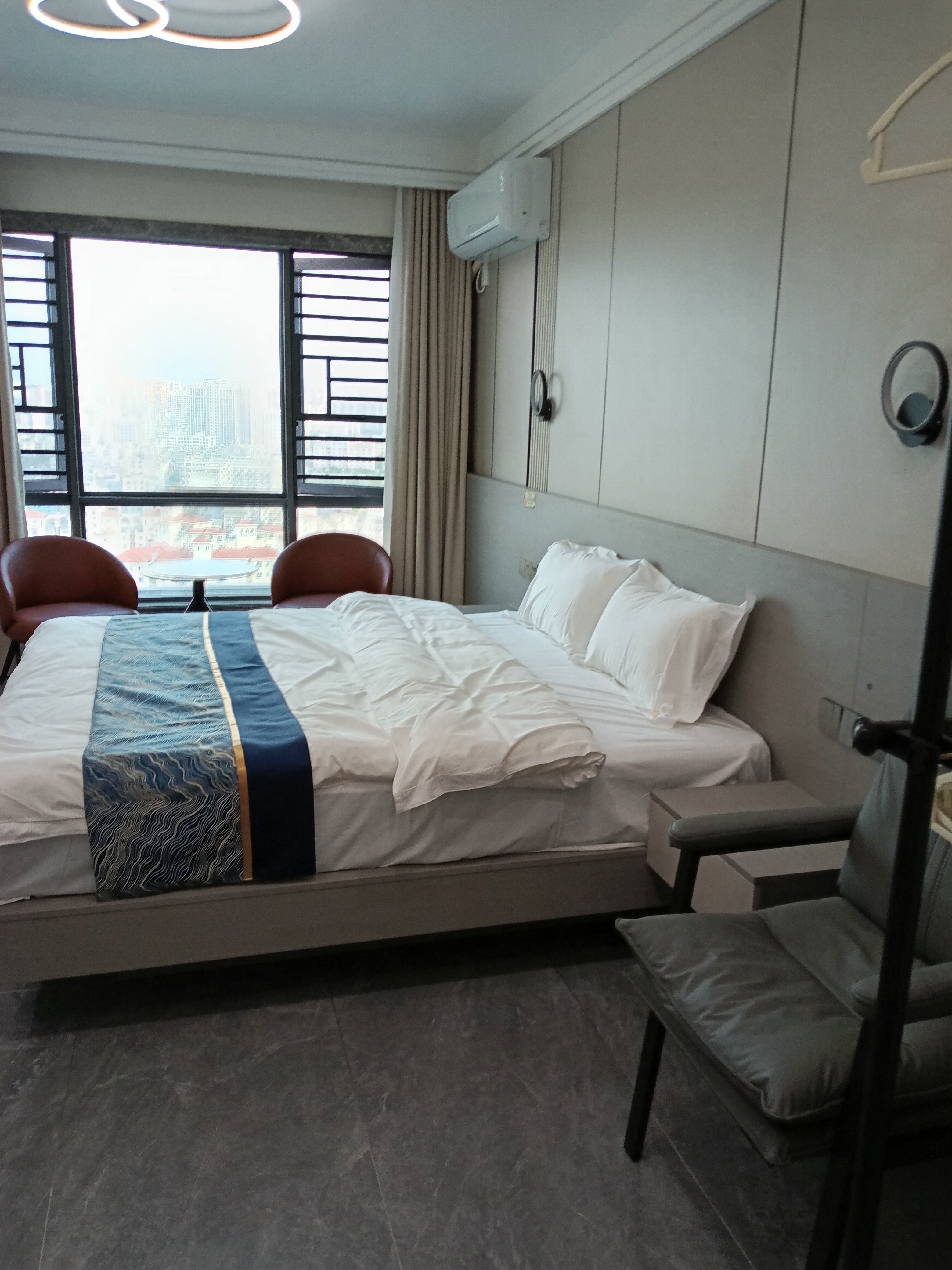 龙湖光年  2室1厅2卫    6500.0元/月室内图