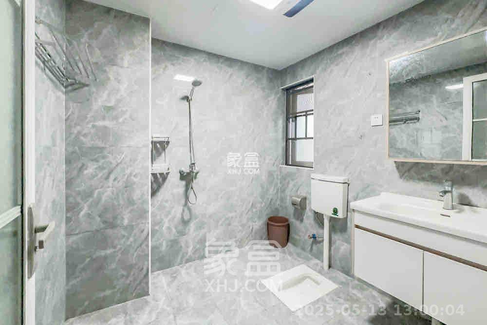 保利天禧D区  4室2厅2卫    3800.0元/月室内图