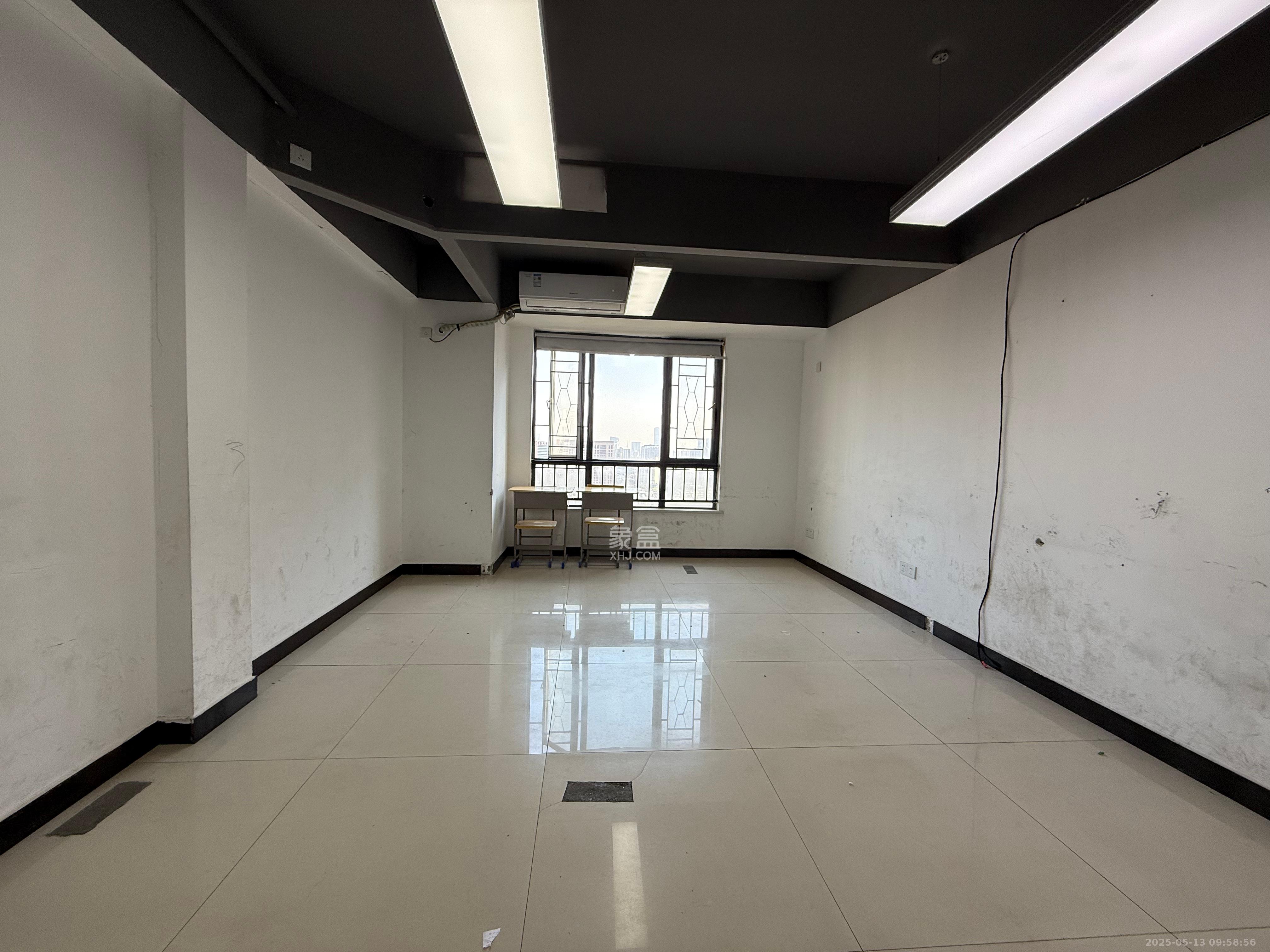 万博汇  1室1厅1卫   2000.00元/月室内图