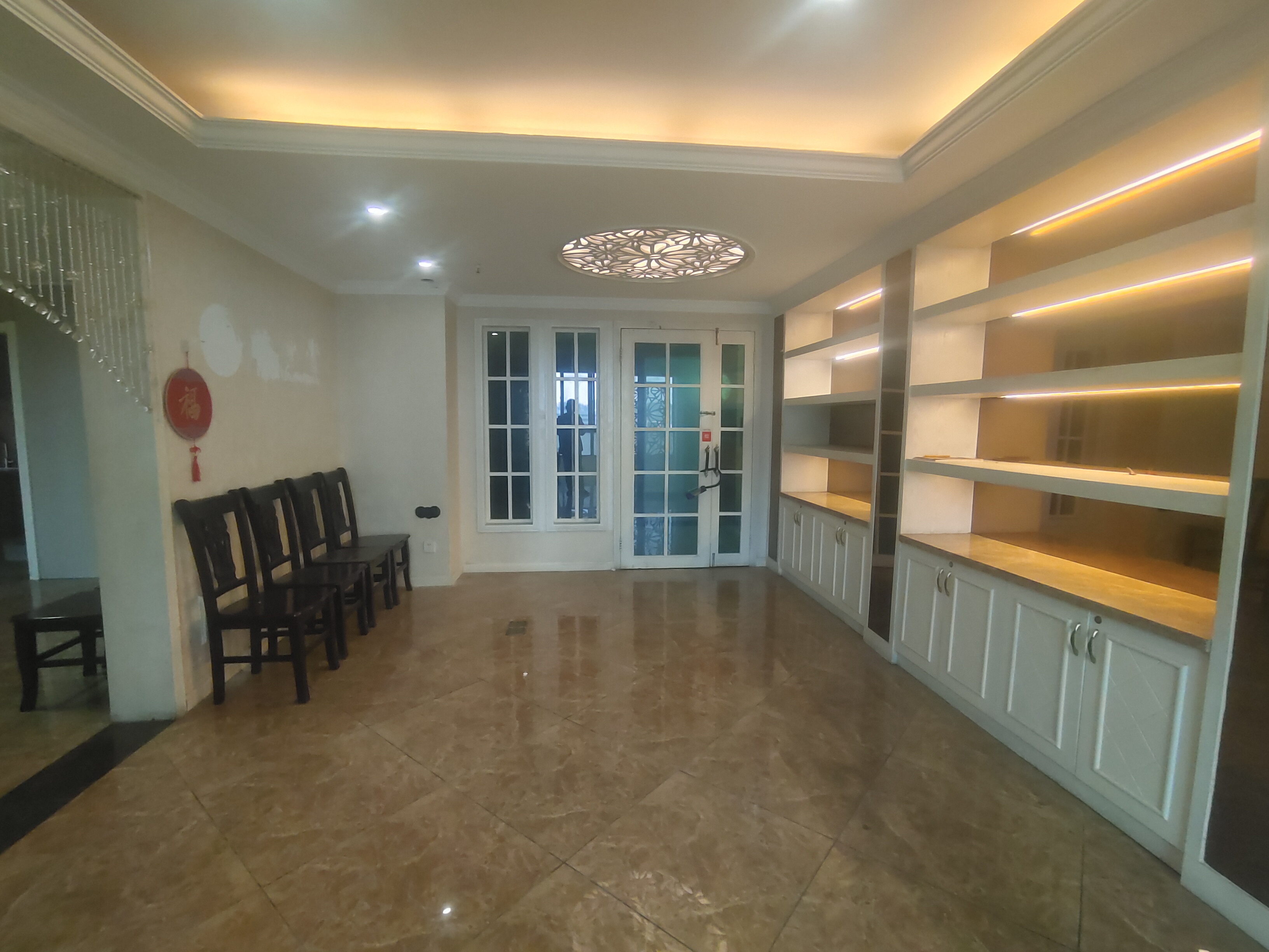 富厚名邸 3室2厅1卫 2400.0元/月 富厚名邸 3室2厅1卫 2400.0元/月室内图