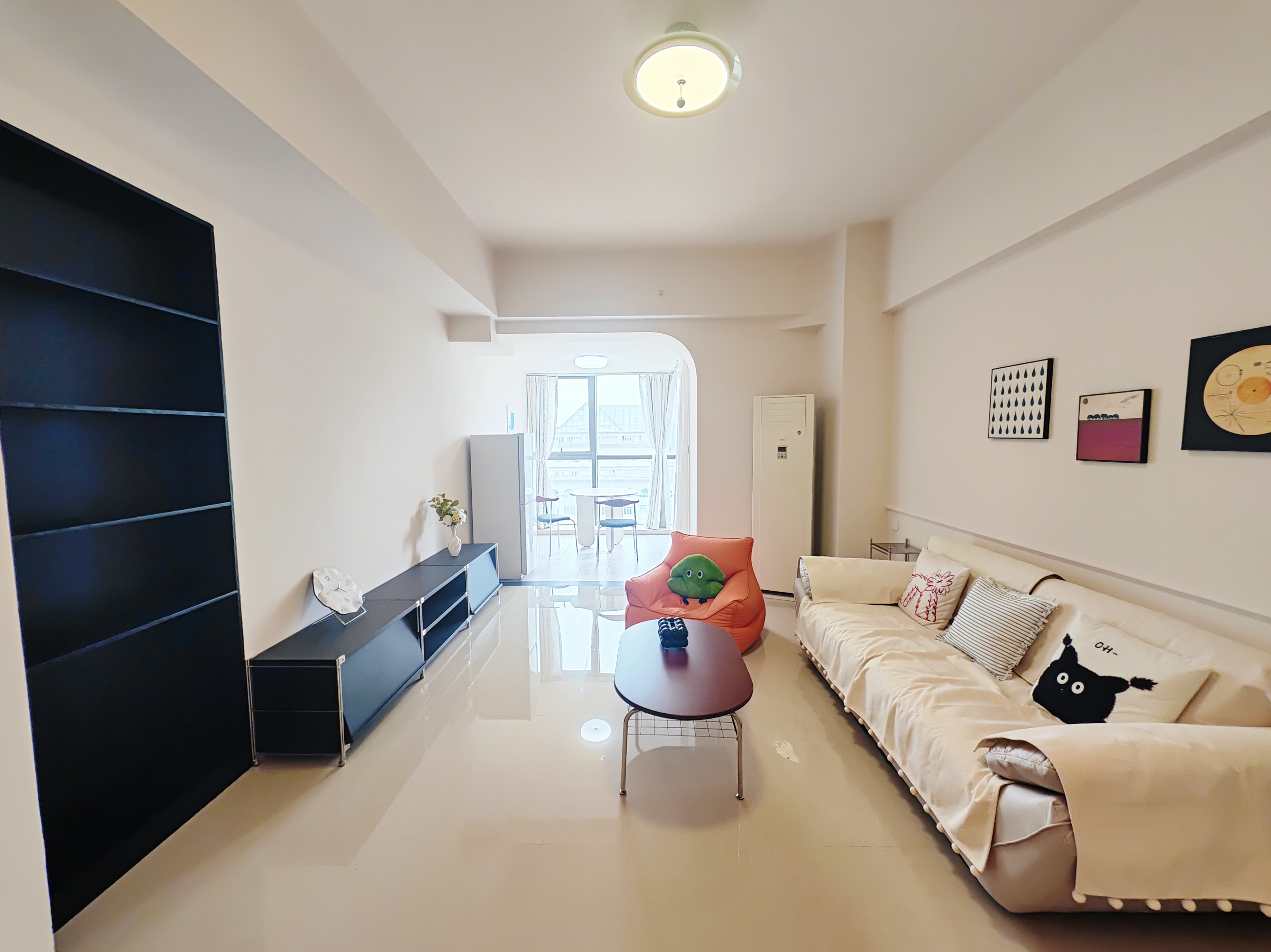 海岸壹号 1室0厅0卫 2700.0元/月 海岸壹号 1室0厅0卫 2700.0元/月室内图