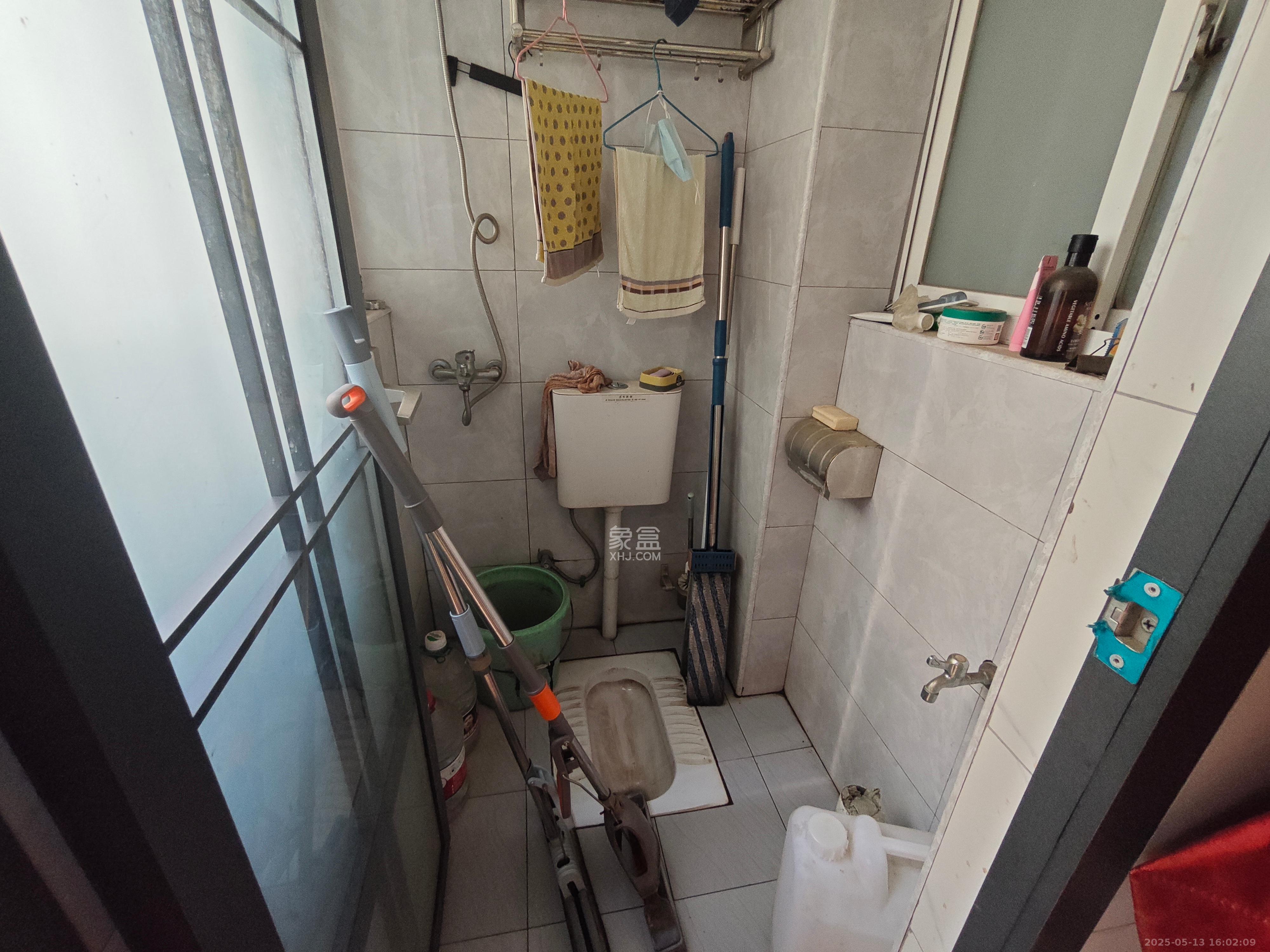 红树湾 6室2厅4卫 3500.0元/月 红树湾 6室2厅4卫 3500.0元/月室内图