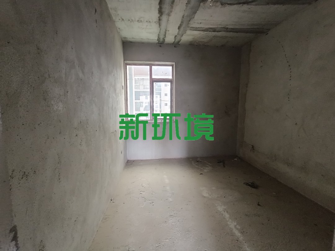 东方明珠  3室2厅2卫    51.0万客厅