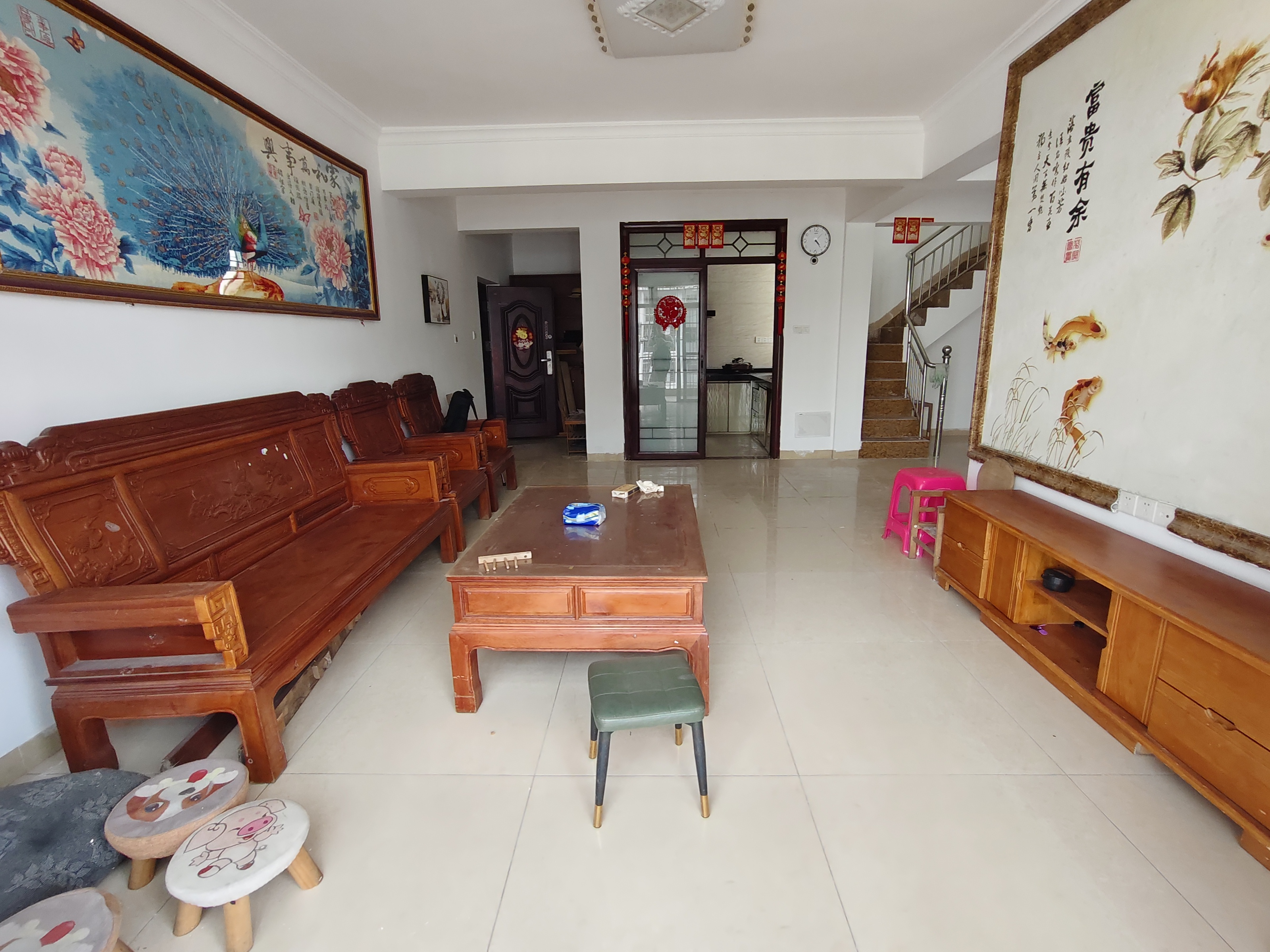 宝泰温泉花园  4室2厅2卫   4000.00元/月室内图