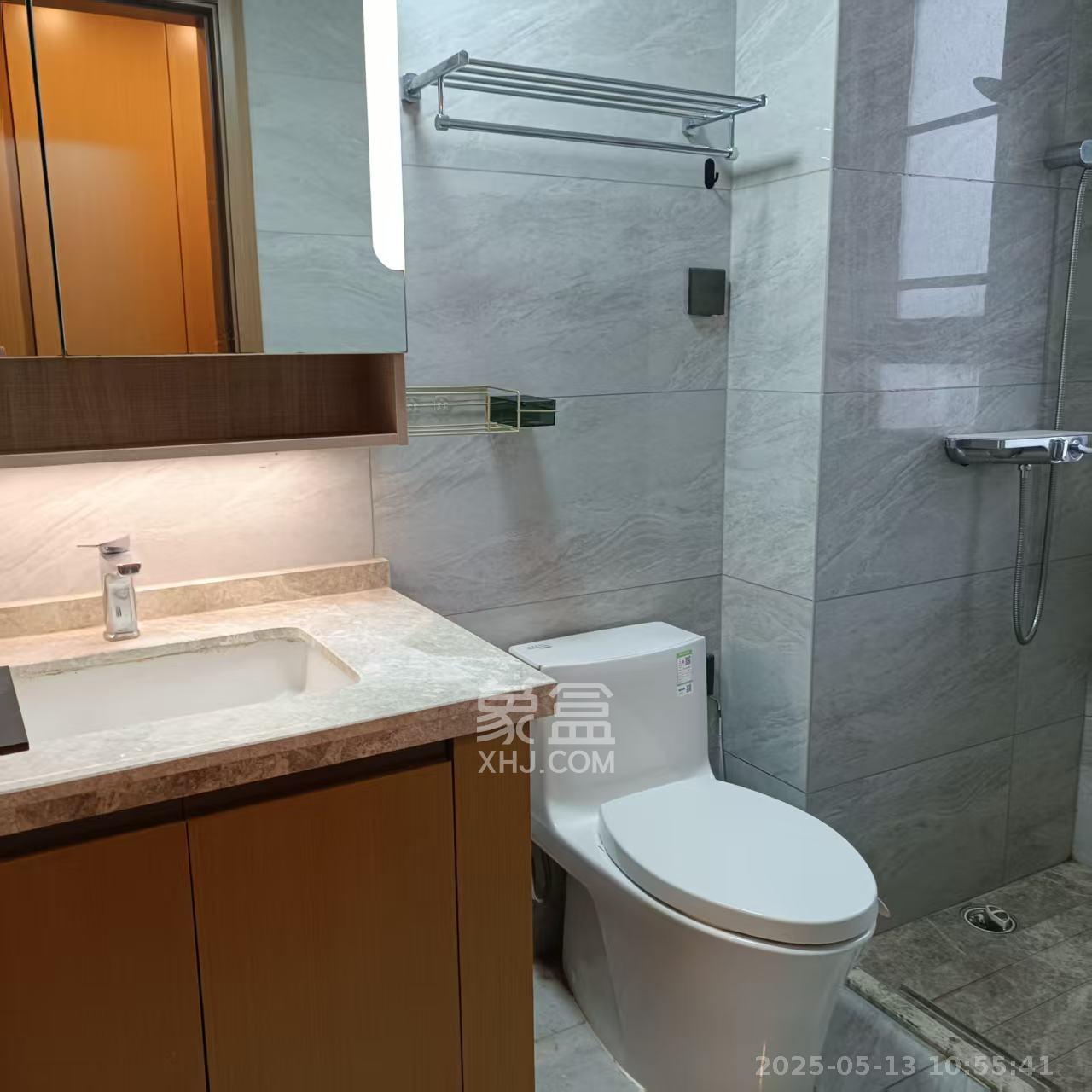 万科魅力之城天阔里 4室2厅2卫 3700.0元/月 万科魅力之城天阔里 4室2厅2卫 3700.0元/月室内图