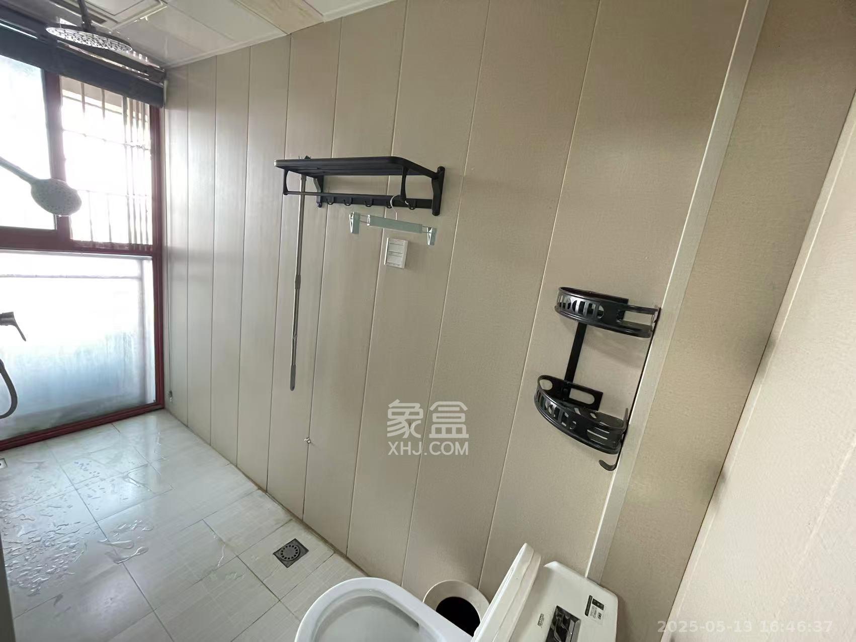 青和上座（上味舫大厦）  1室1厅1卫   2500.00元/月室内图