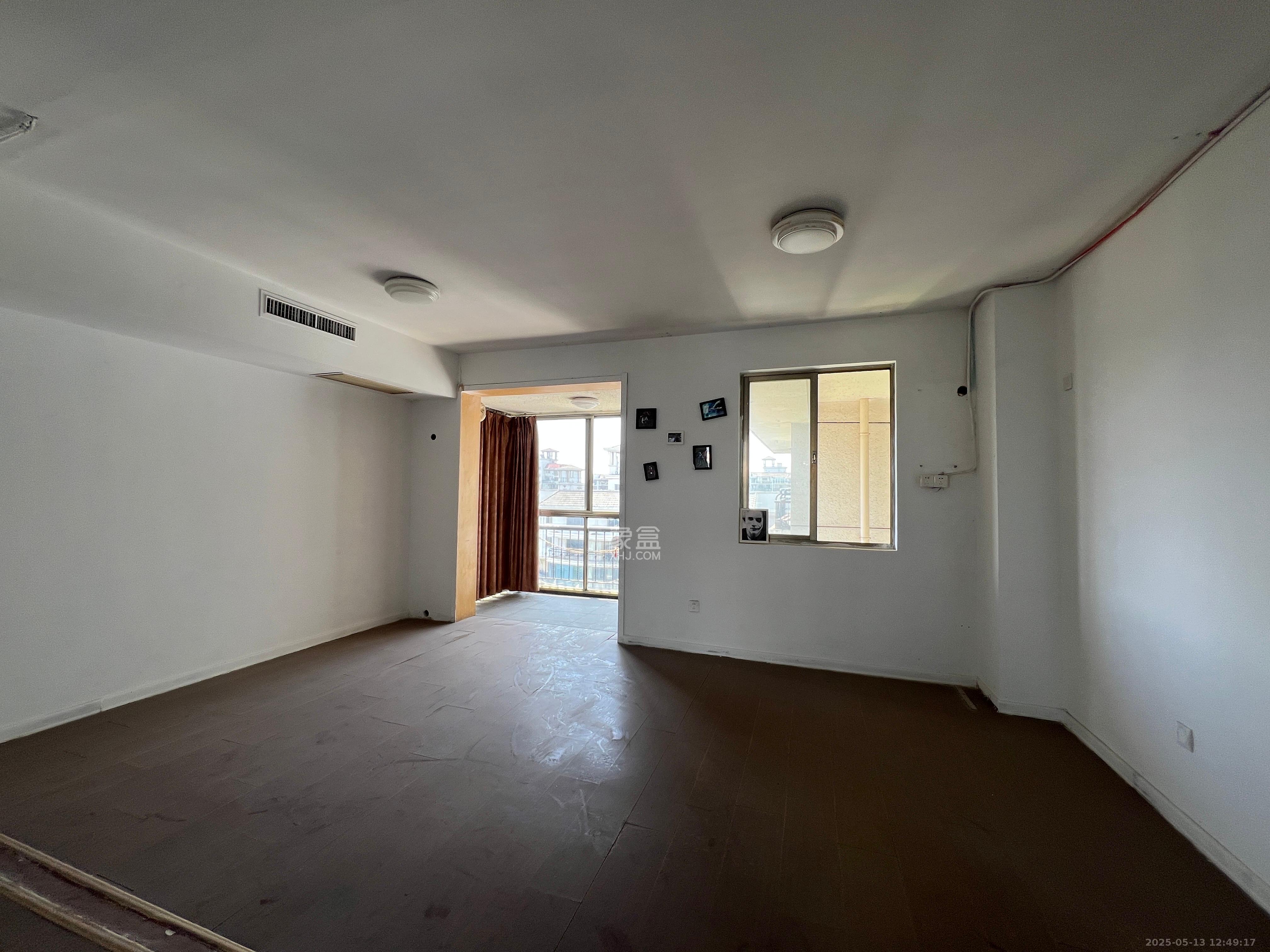 金色比华利 1室2厅2卫 4800.0元/月 金色比华利 1室2厅2卫 4800.0元/月室内图