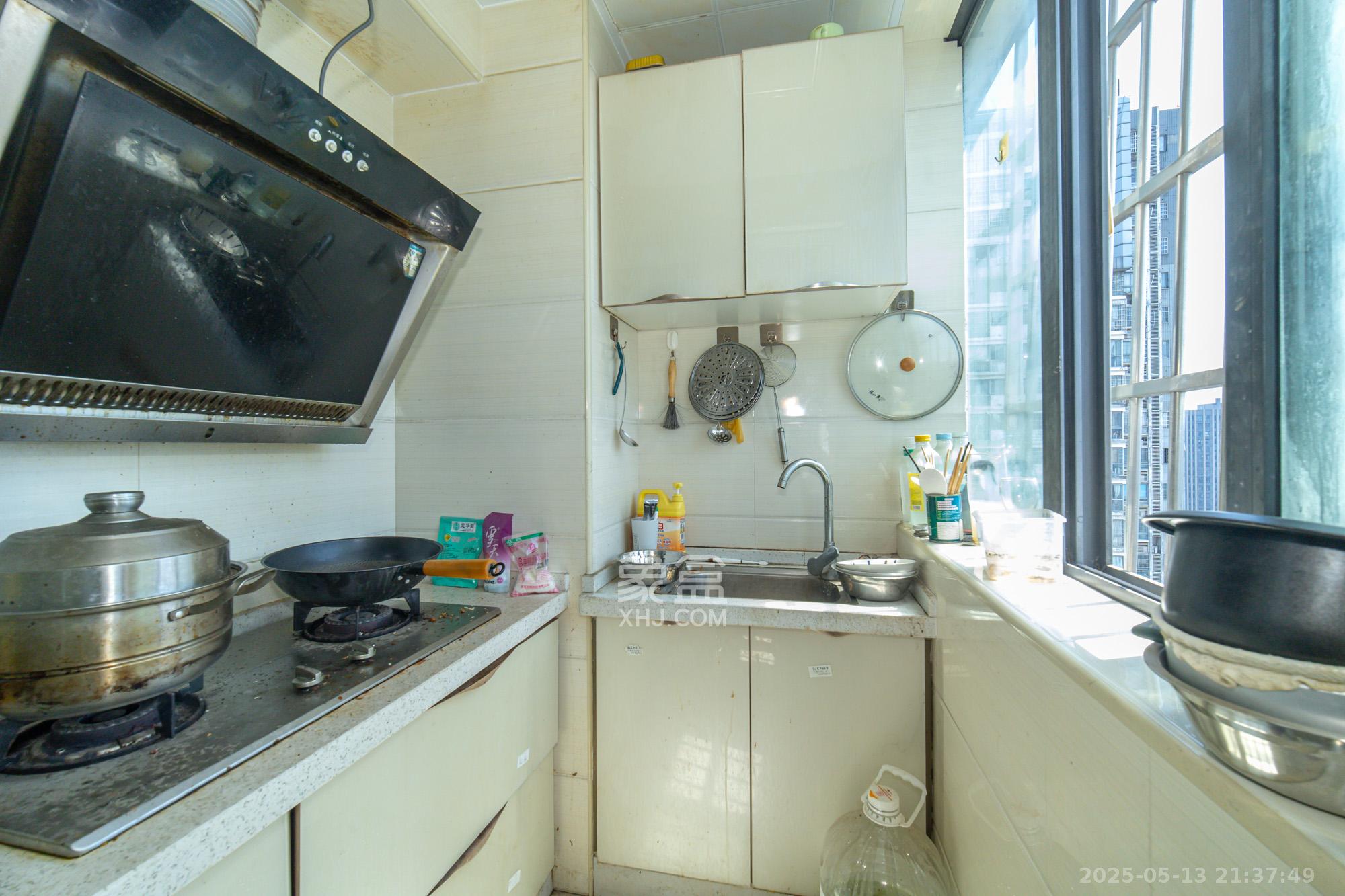 尚都花园城 1室1厅1卫 26.0万 尚都花园城 1室1厅1卫 26.0万厨房